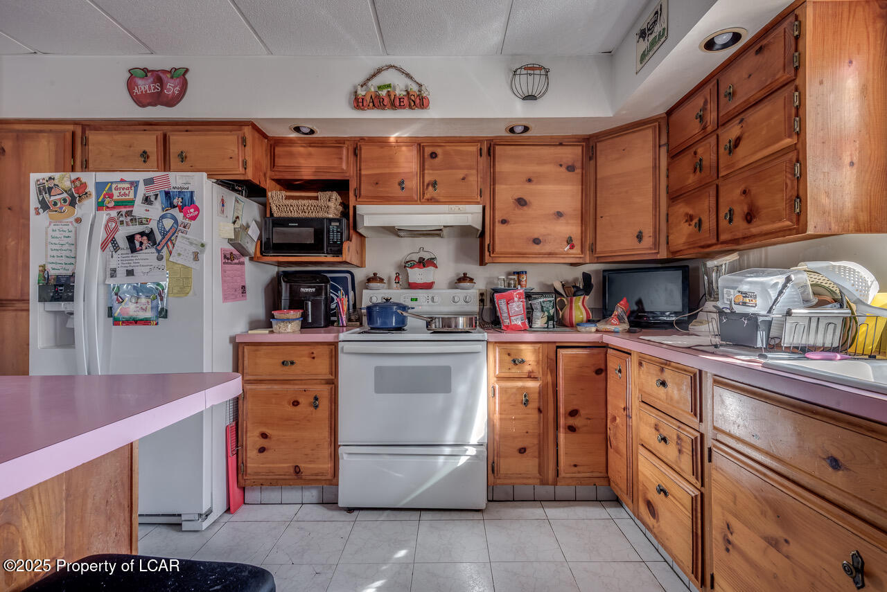 6 Cheryl Lane, Ransom, Idaho image 9
