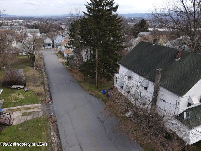 Edwardsville, Pennsylvania 18704, United States, 6 Bedrooms Bedrooms, ,2 BathroomsBathrooms,Residential,Pending,31470