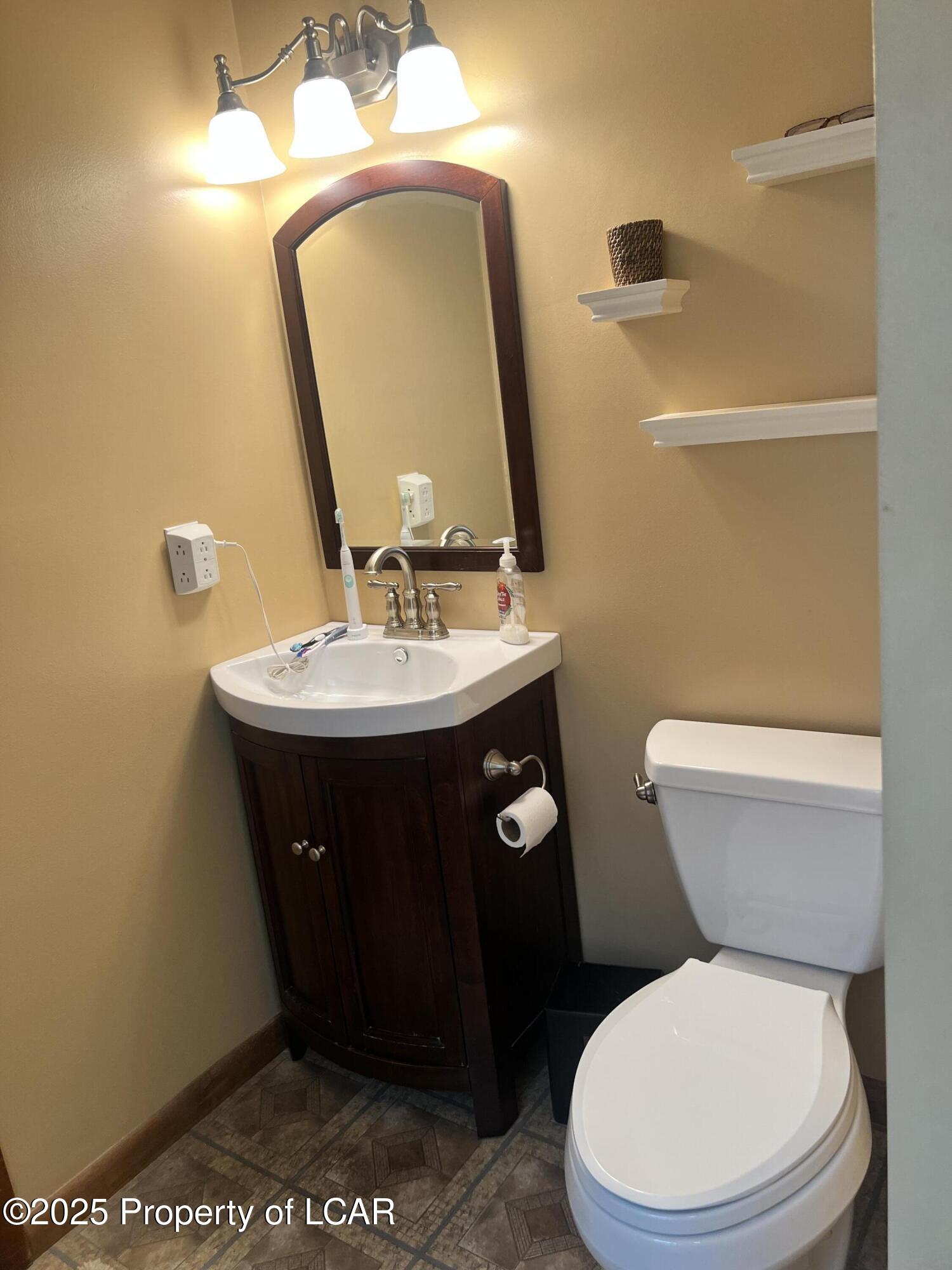 135 Hilltop Road, Hazleton, Idaho image 25