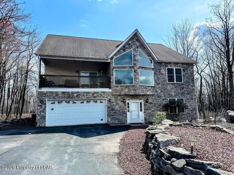 Homes For Sale - 39 Summit Road<br/> Hazleton, PA 18202