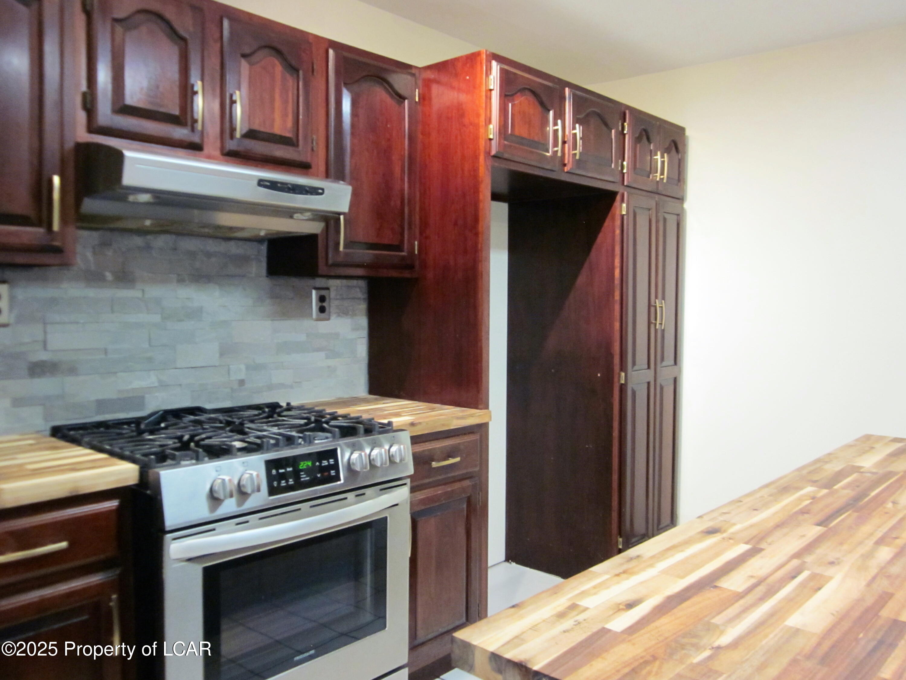 1584 N Mountain  View Drive, Bear Creek, Alaska image 22