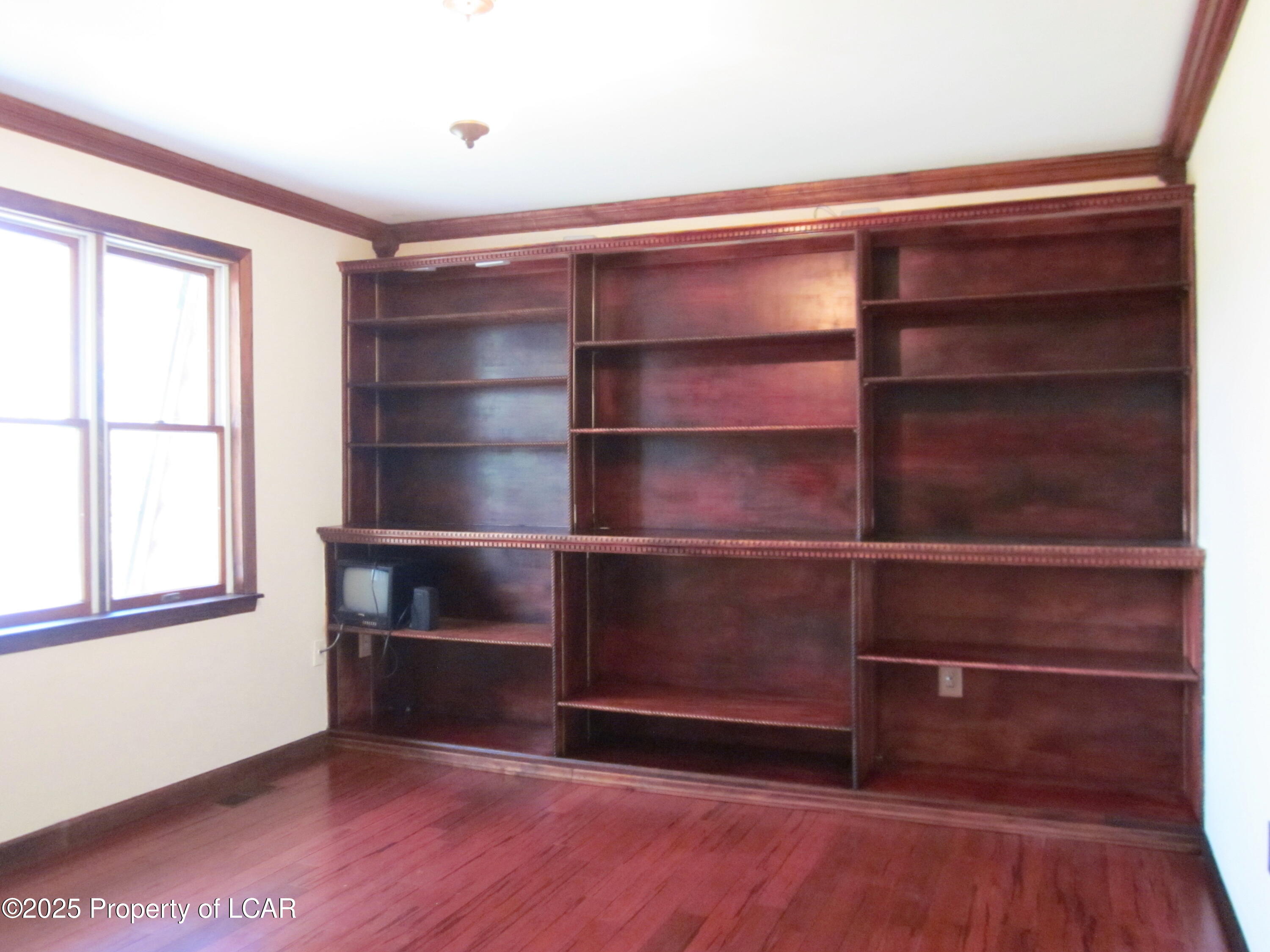 1584 N Mountain  View Drive, Bear Creek, Alaska image 33