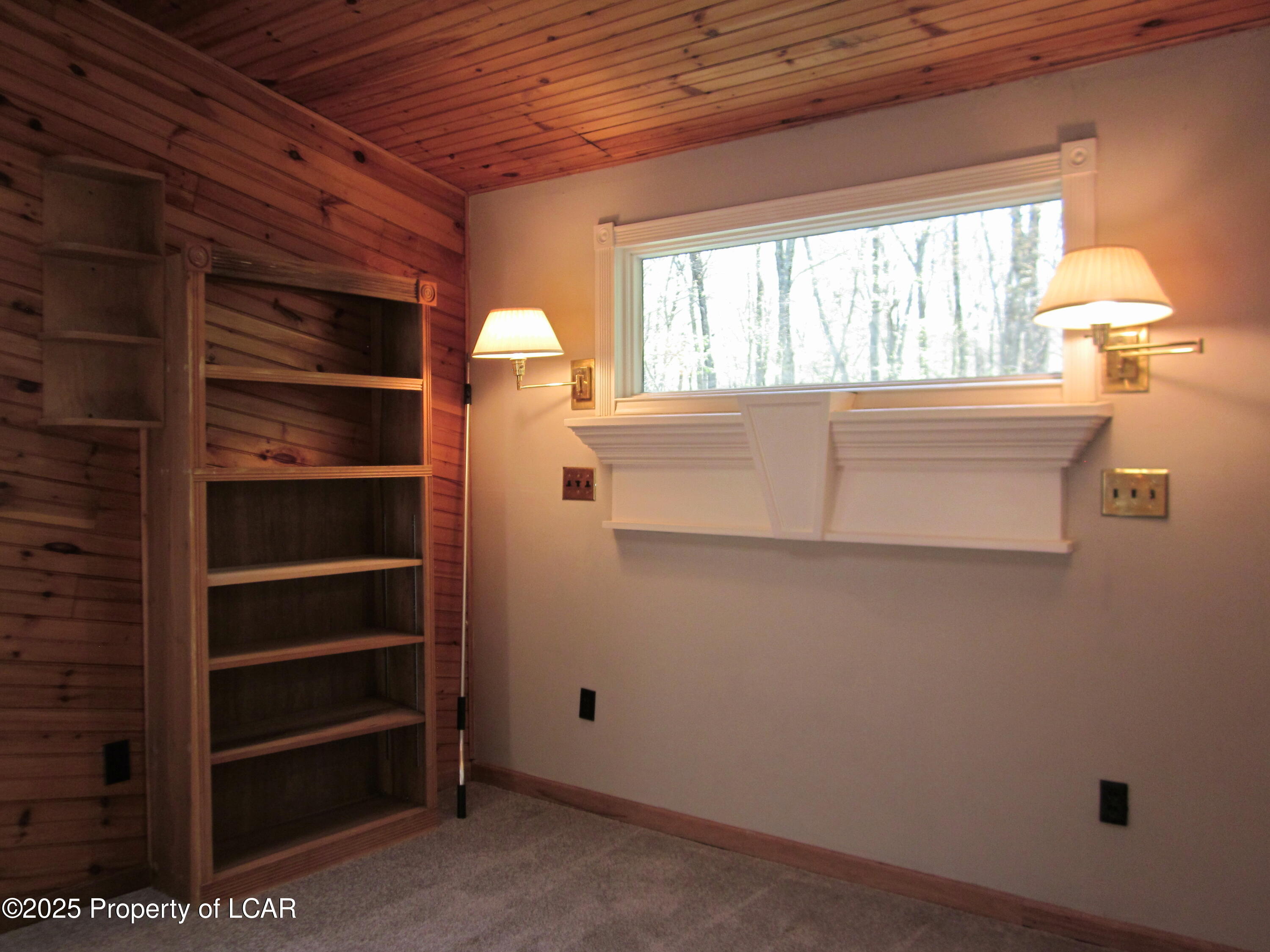 1584 N Mountain  View Drive, Bear Creek, Alaska image 35