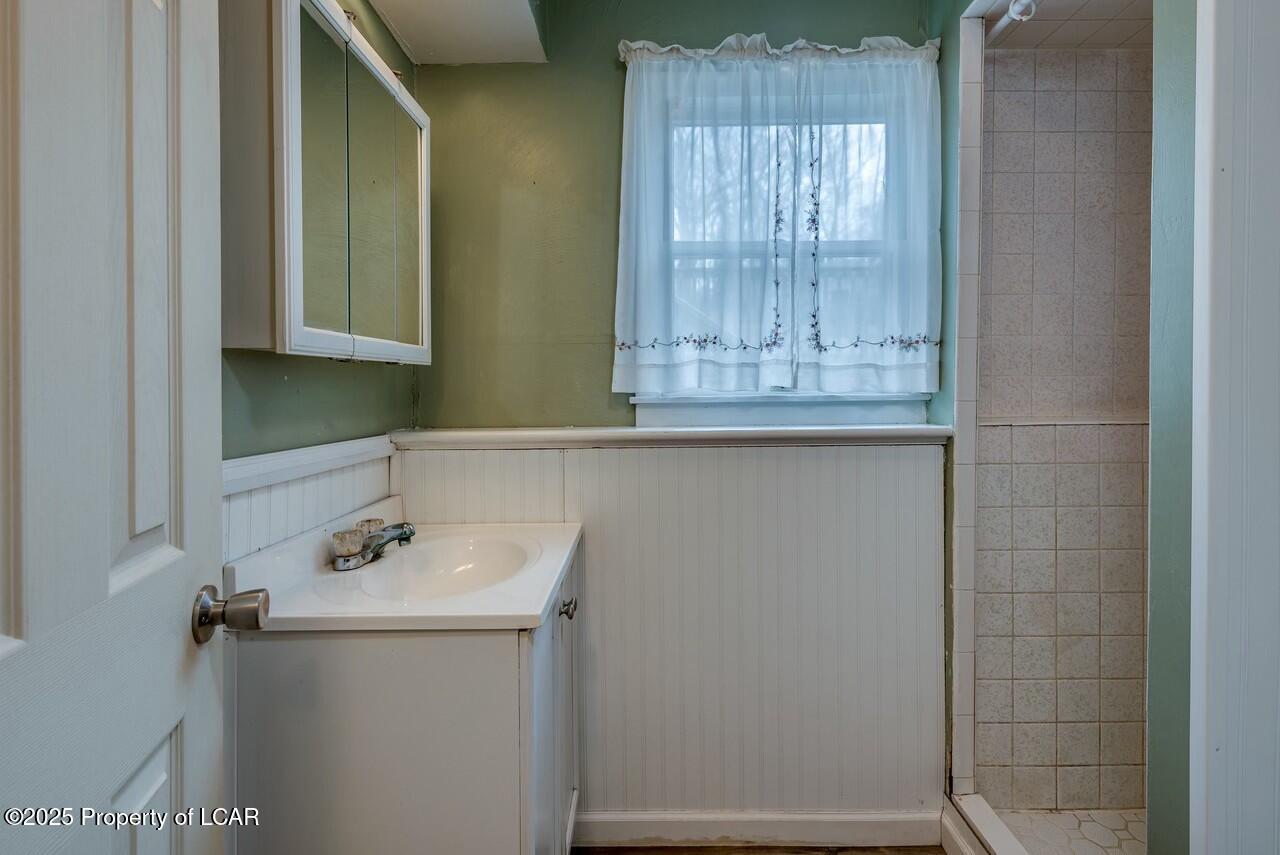 40 S Center Street, Shavertown, Texas image 17