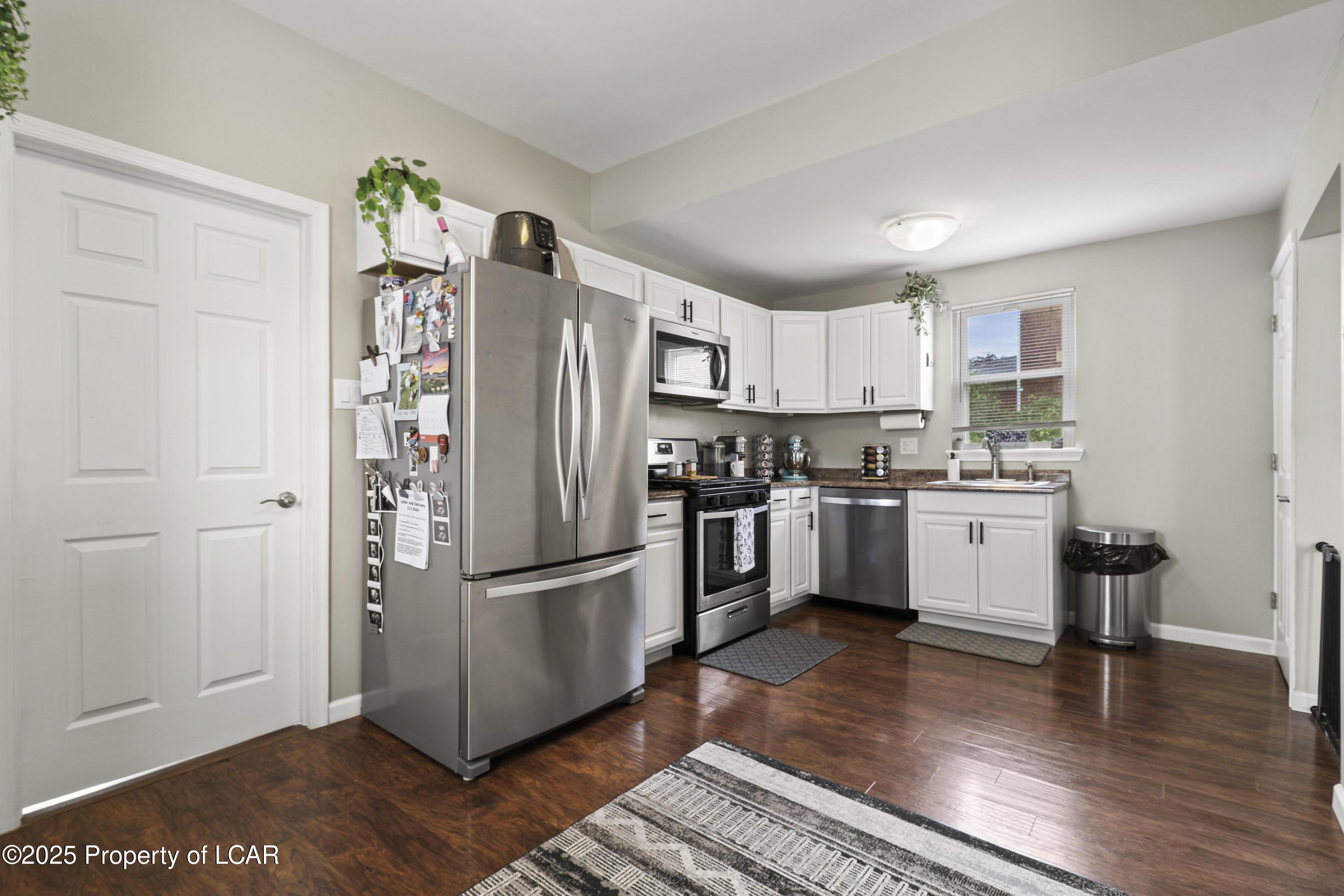 184 Simpson Street, Swoyersville, Texas image 15