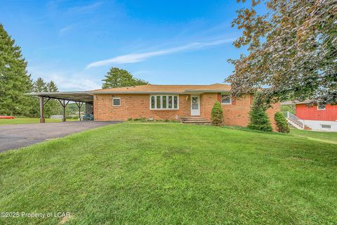 Homes For Sale - 94 Pinecrest Lane<br/> Shickshinny, PA 18655