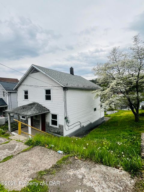 Multifamily For Sale - 71 Enterprise Street<br/> Glen Lyon, PA 18617