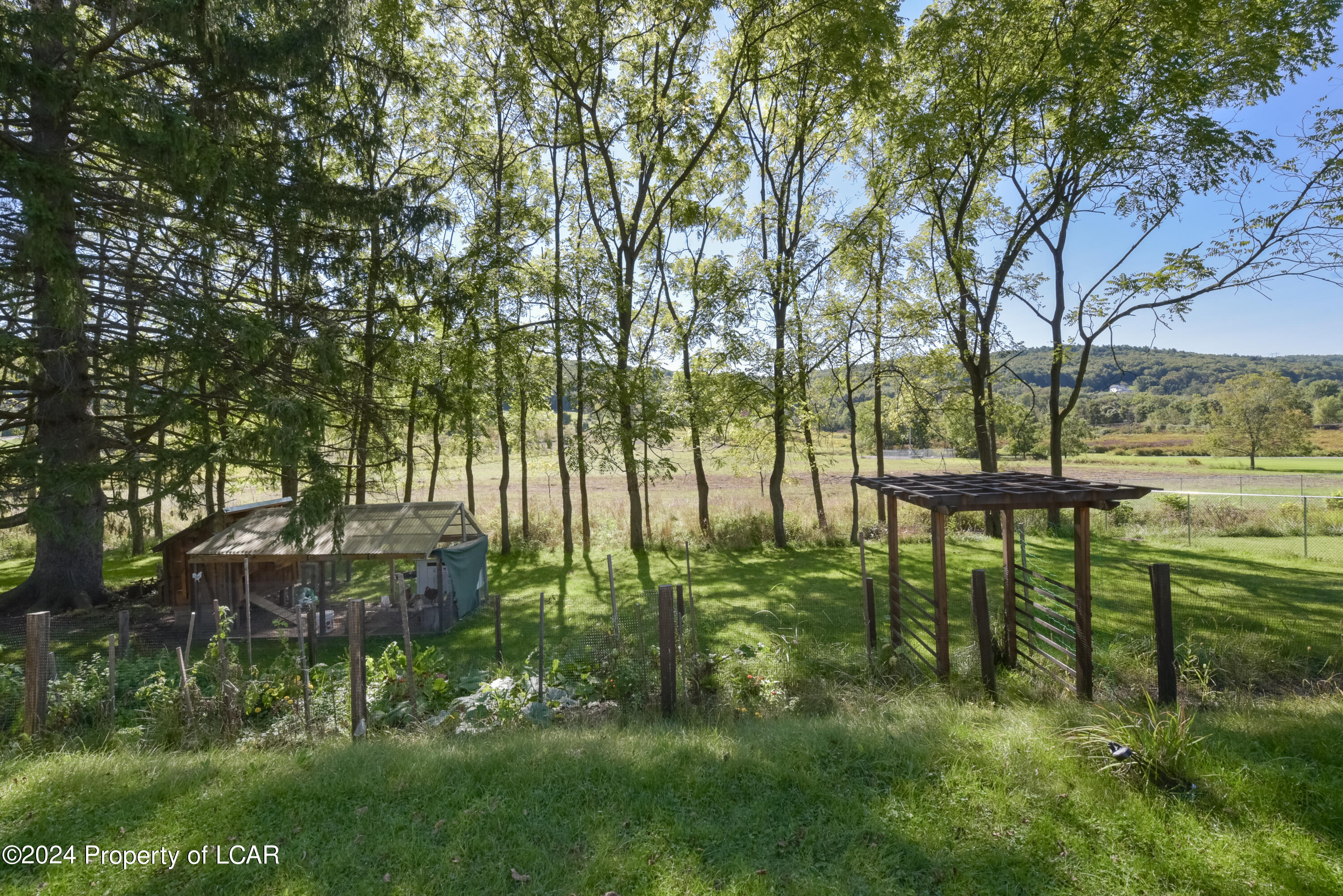 1675 Chase Road, Shavertown, Pennsylvania image 42