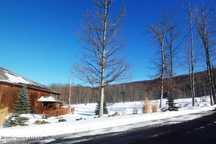 Royal Aberdeen Drive, Hazle Twp, Idaho image 27