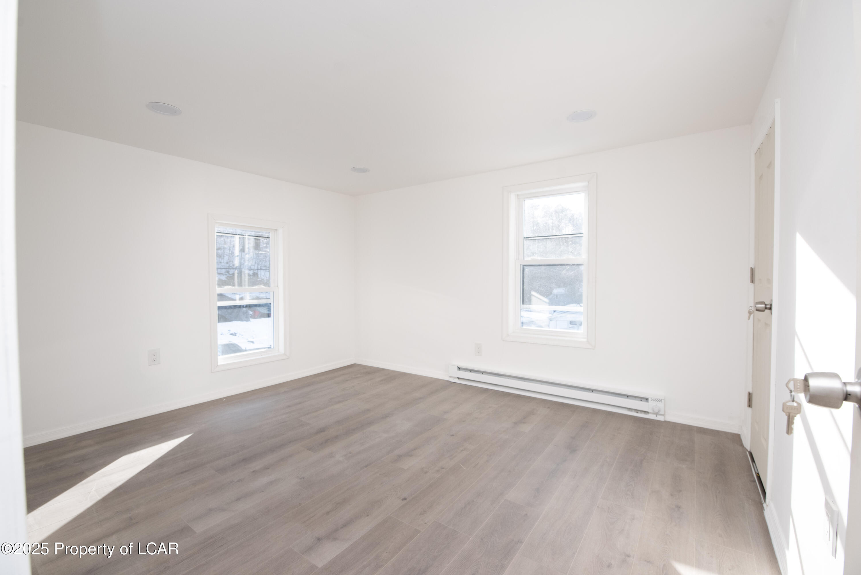 38 E Apple Street, Glen Lyon, Idaho image 32