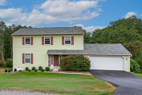 Condo For Sale - 31 Dorchester Drive<br/> Dallas, PA 18612