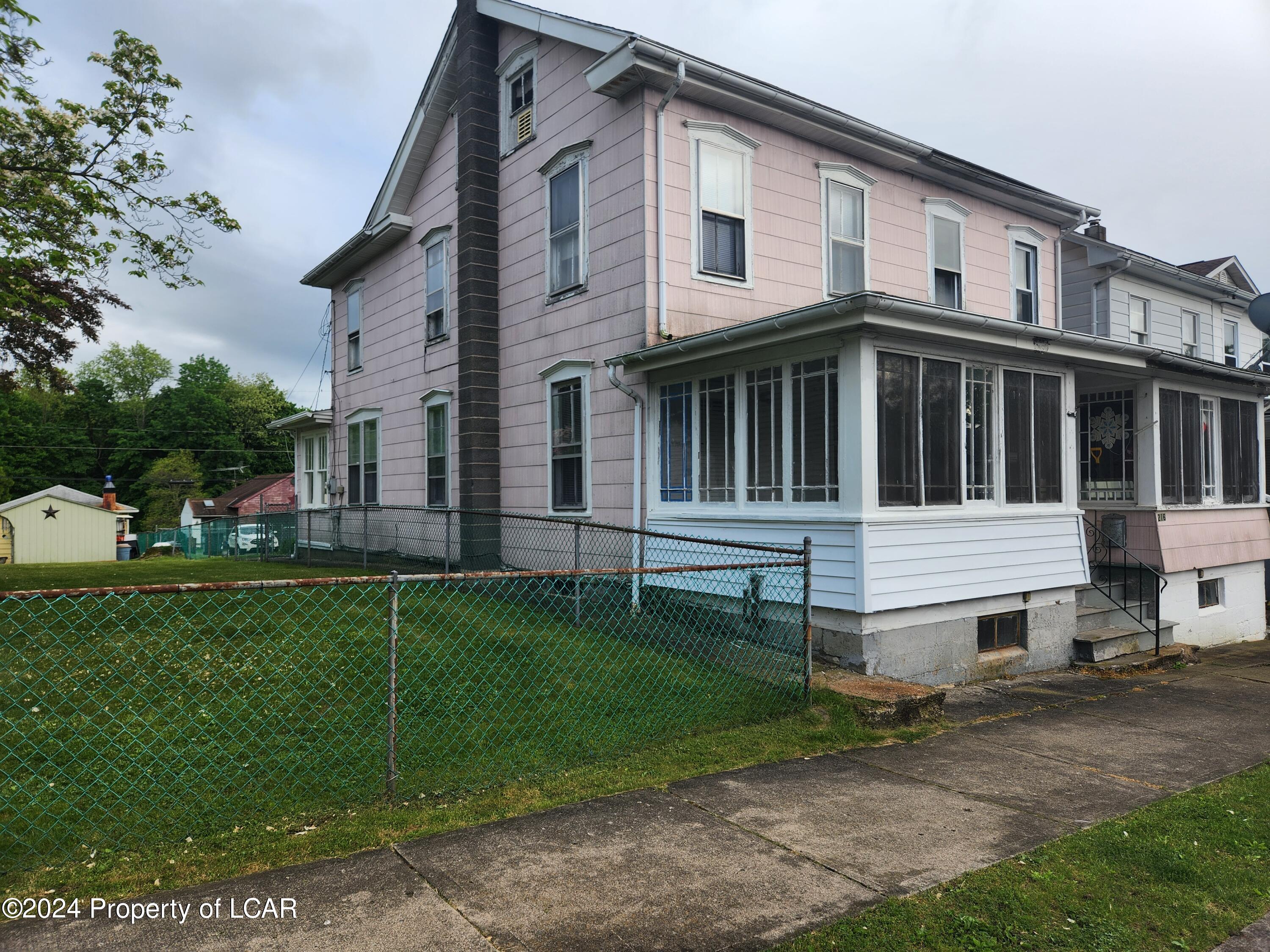 218 4th Street, Weatherly, Pennsylvania image 1