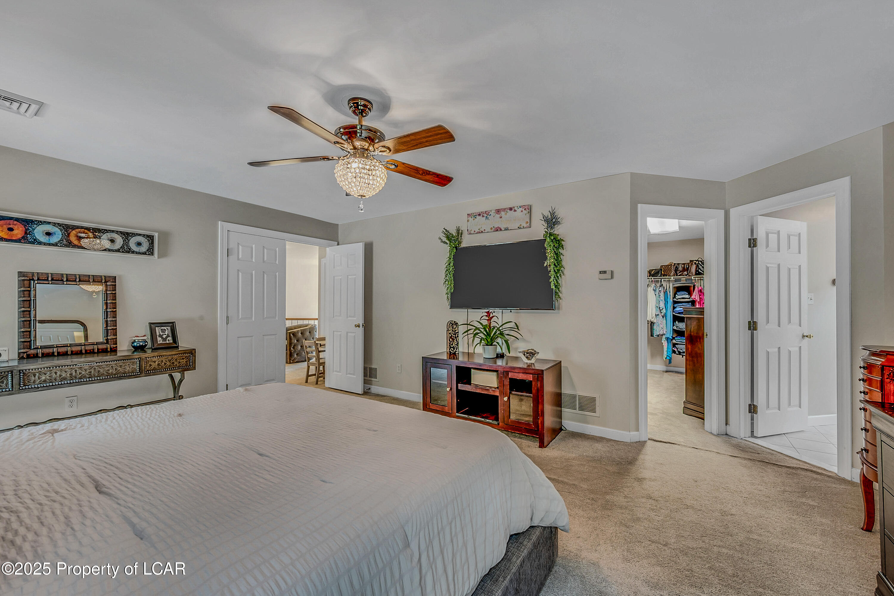 46 S White Tail Drive, Dallas, Texas image 39