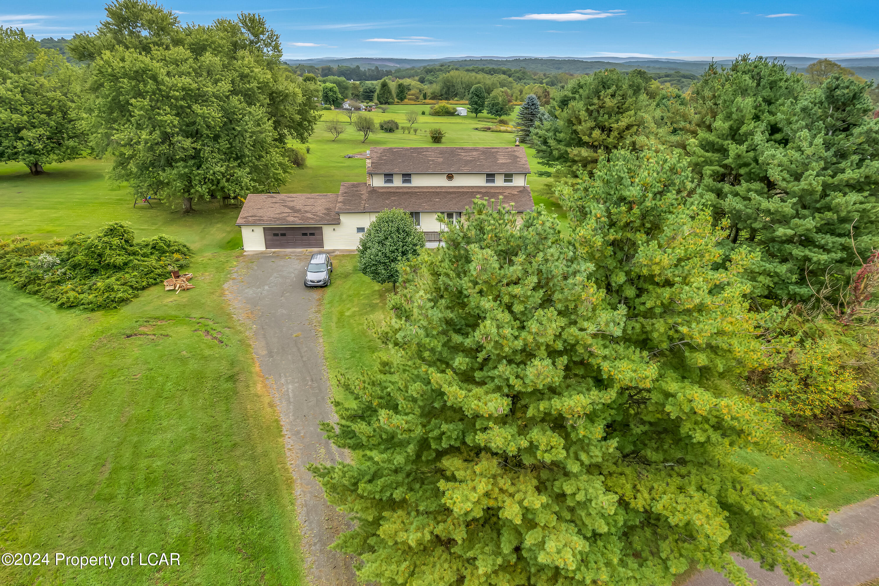 127 Lakeview Drive, Sweet Valley, Pennsylvania image 9