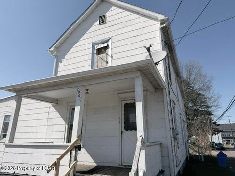 Homes For Sale - 1201 4th Avenue<br/> Berwick, PA 18603