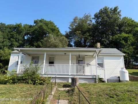 Homes For Sale - 184 Panama Street<br/> Pittston, PA 18640