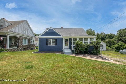 Homes For Sale - 11 Harris Hill Road<br/> Shavertown, PA 18708