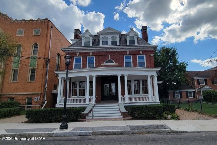 Wilkes-Barre, Pennsylvania 18701, United States, 2 Bedrooms Bedrooms, ,1 BathroomBathrooms,Residential,Active,224095