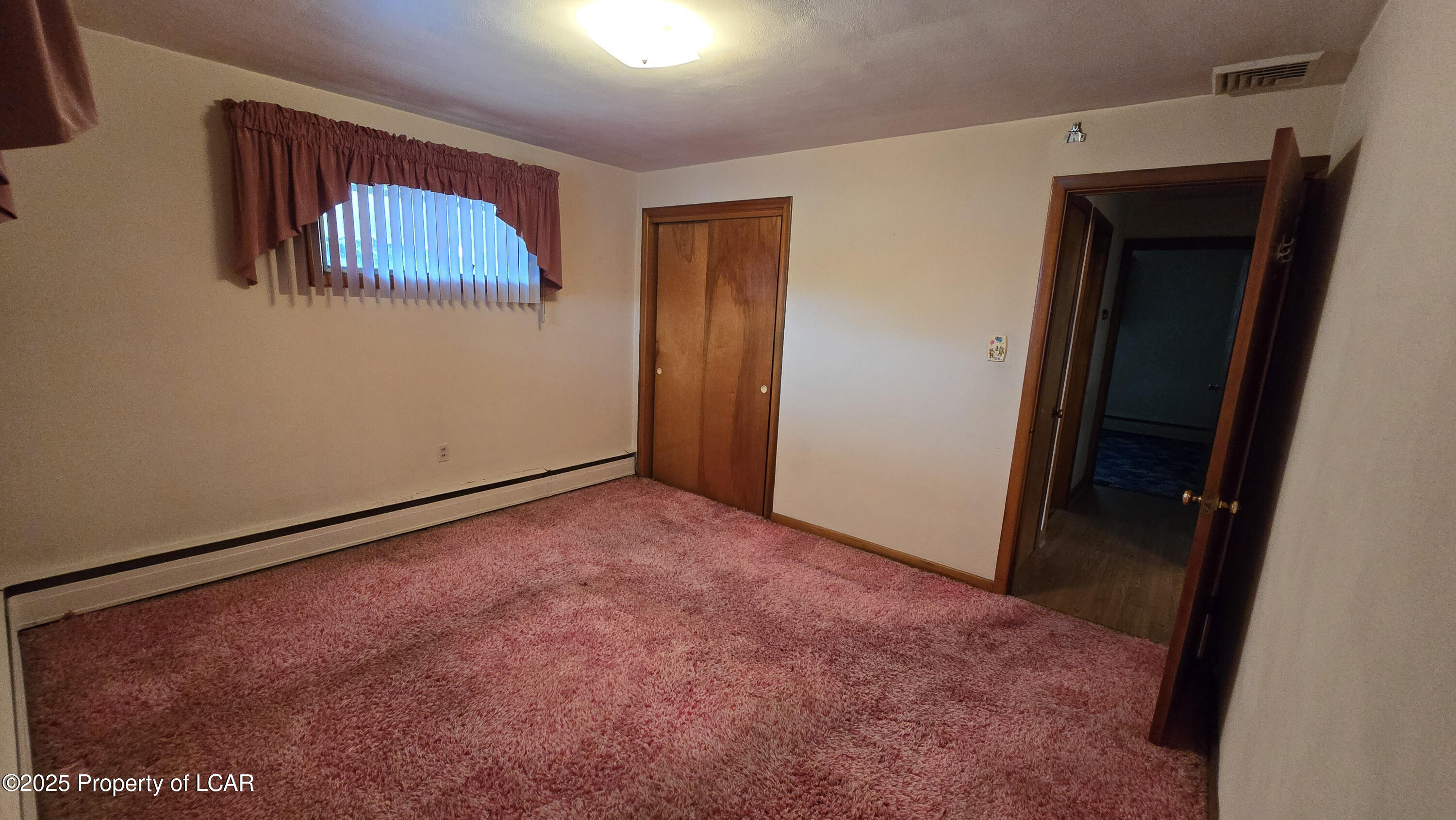 Swoyersville, Pennsylvania 18704, United States, 3 Bedrooms Bedrooms, ,2 BathroomsBathrooms,Residential,Active,217071