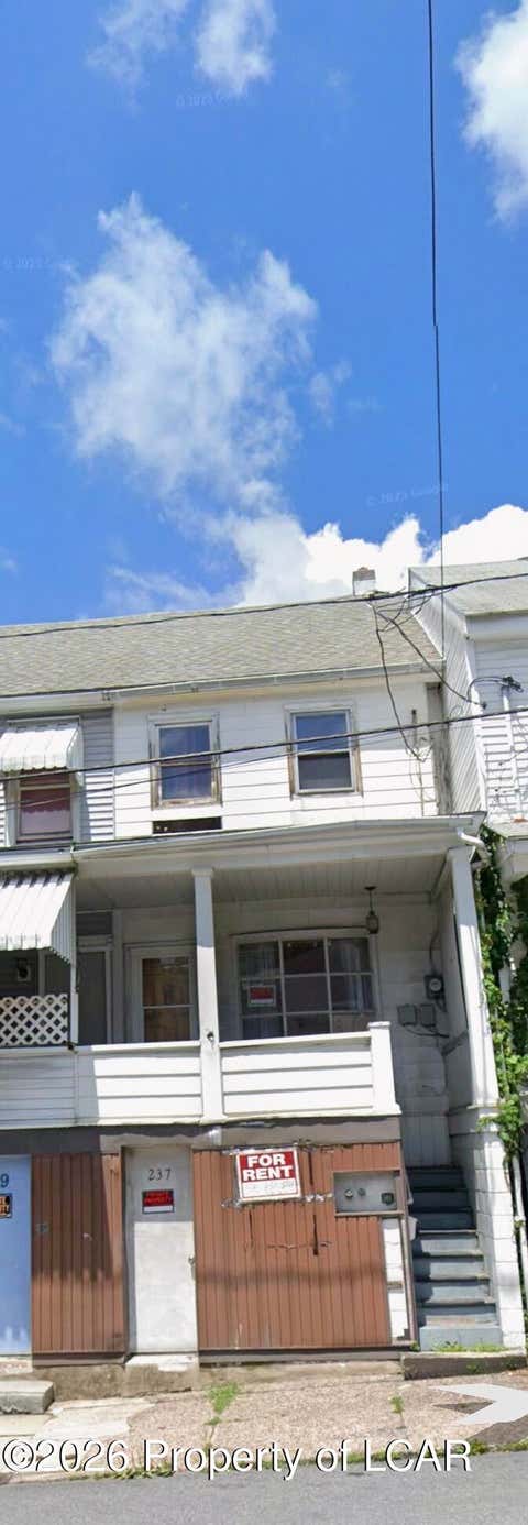 Homes For Sale - 237 Patterson Street<br/> Lansford, PA 18232
