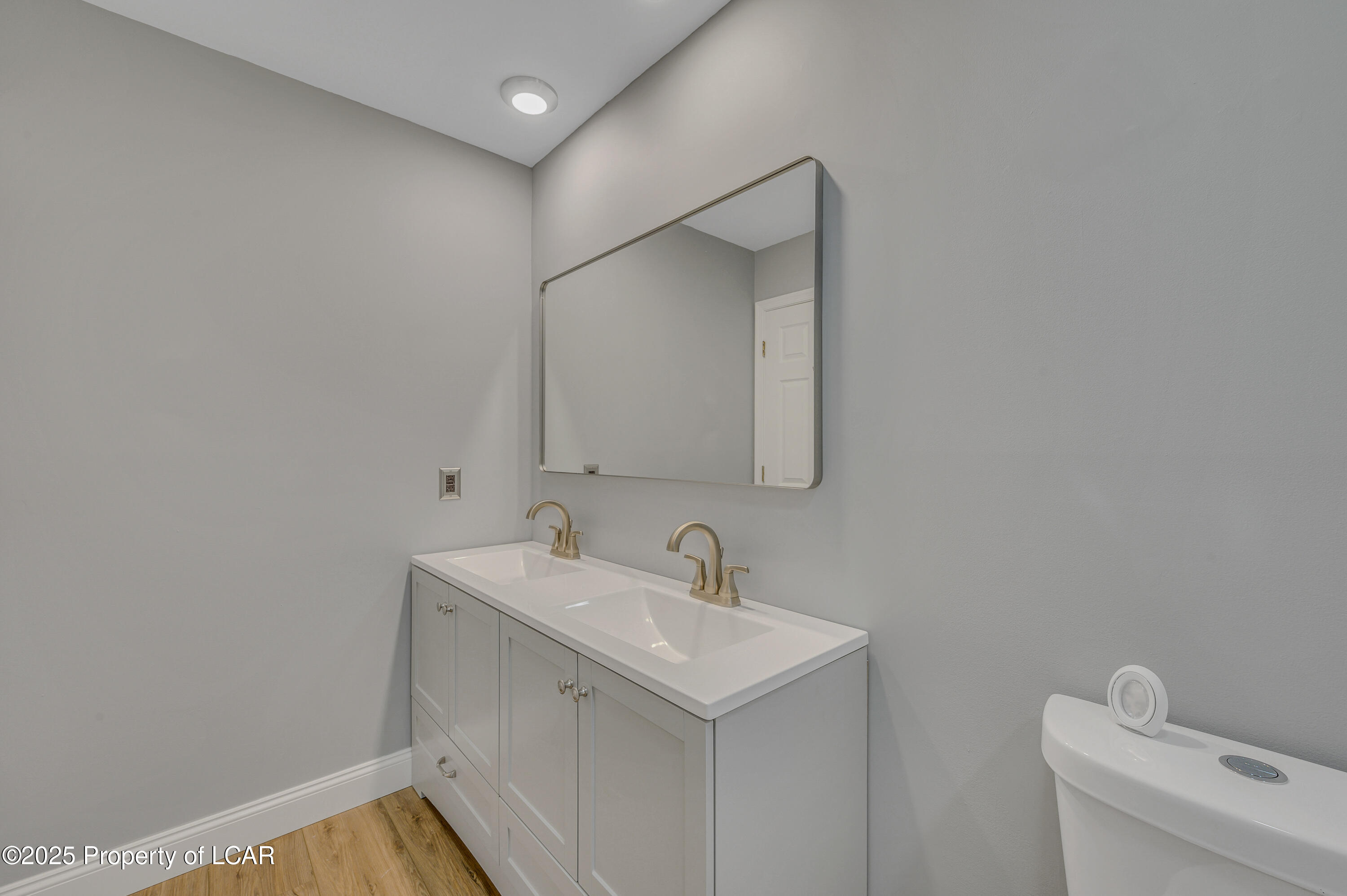 222 Hillside, Dallas, Alaska image 26