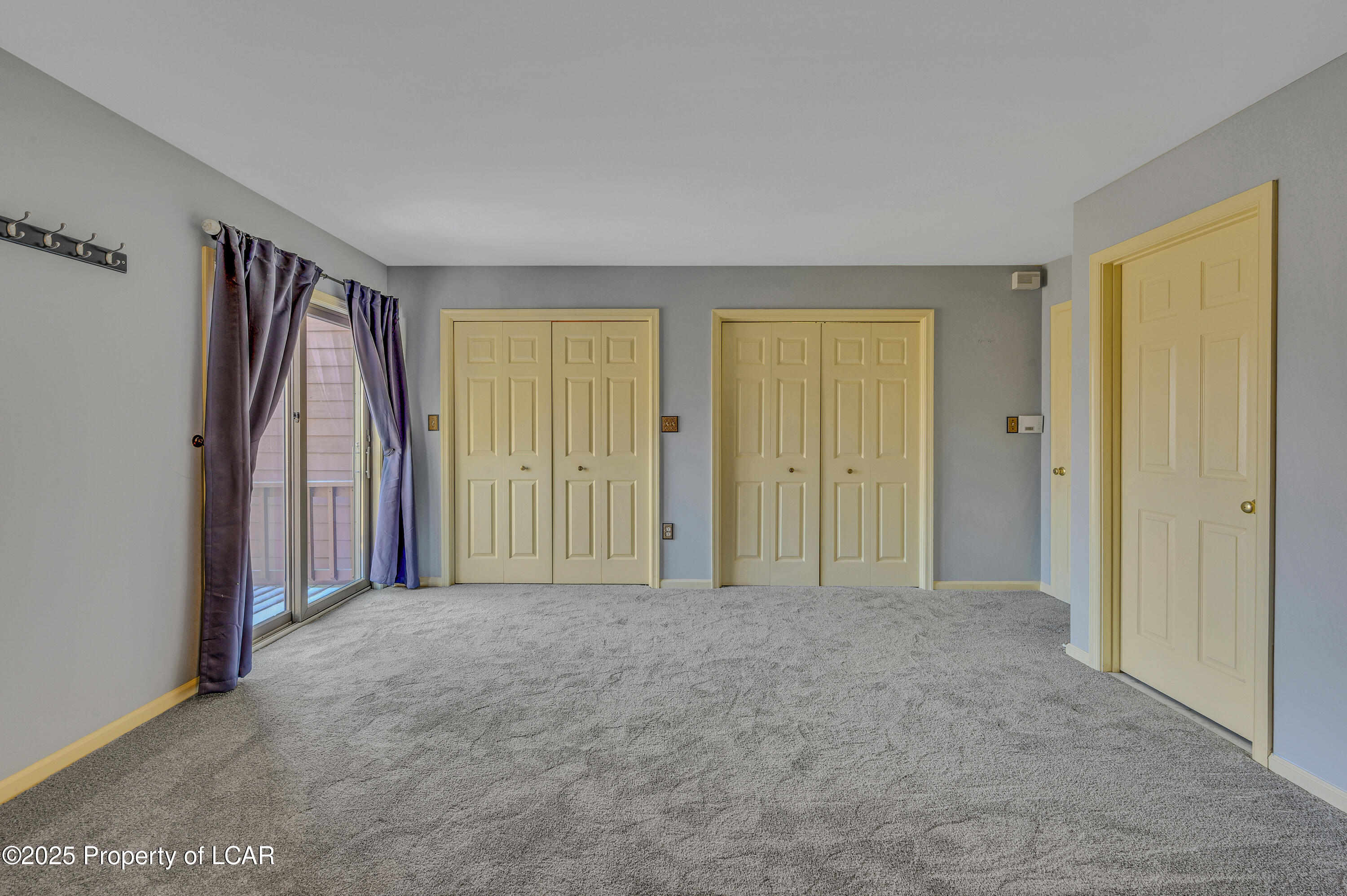 222 Hillside, Dallas, Alaska image 29