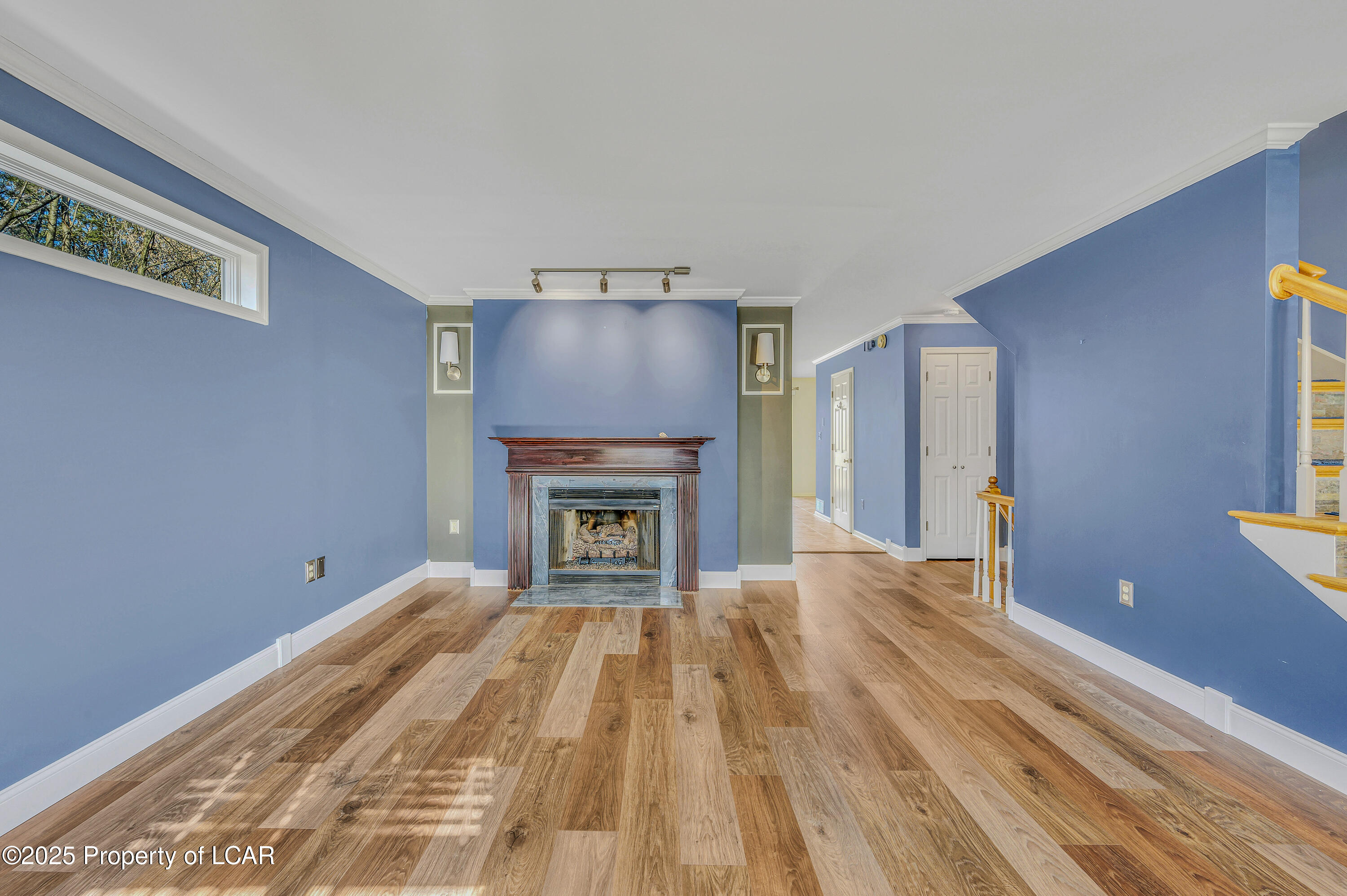 222 Hillside, Dallas, Alaska image 2