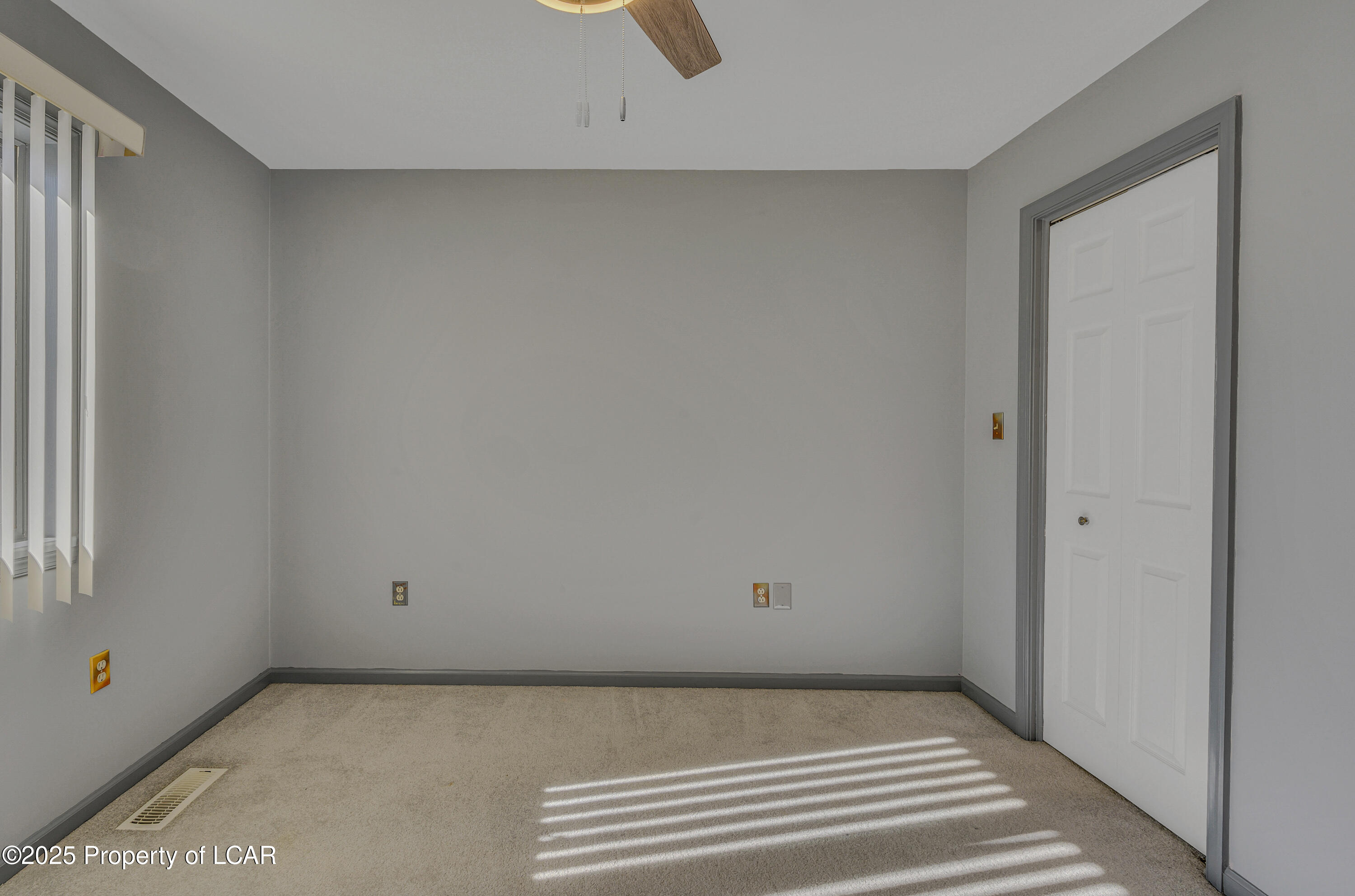 222 Hillside, Dallas, Alaska image 22