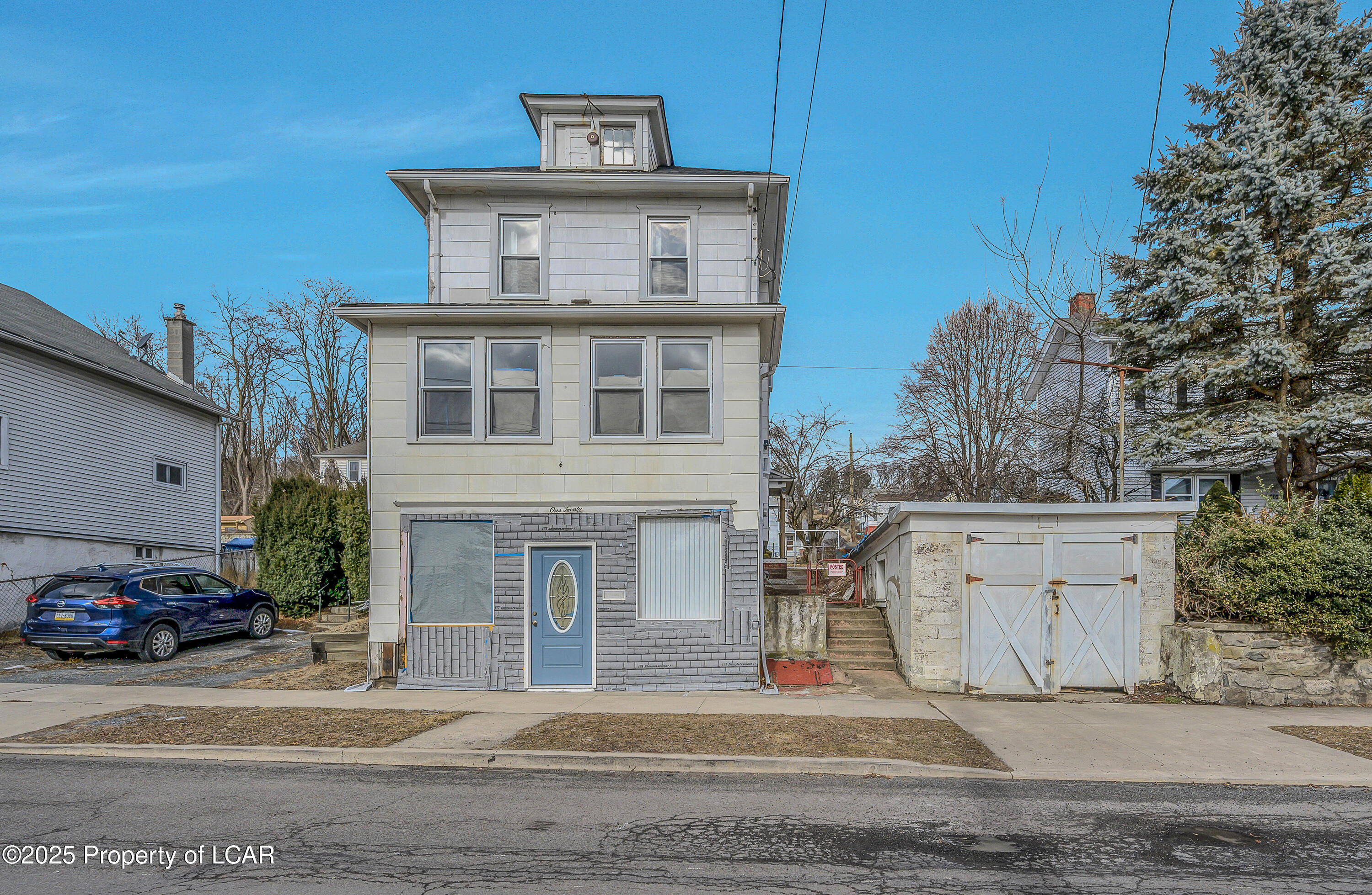 120 Grove Street, Edwardsville, West Virginia image 4