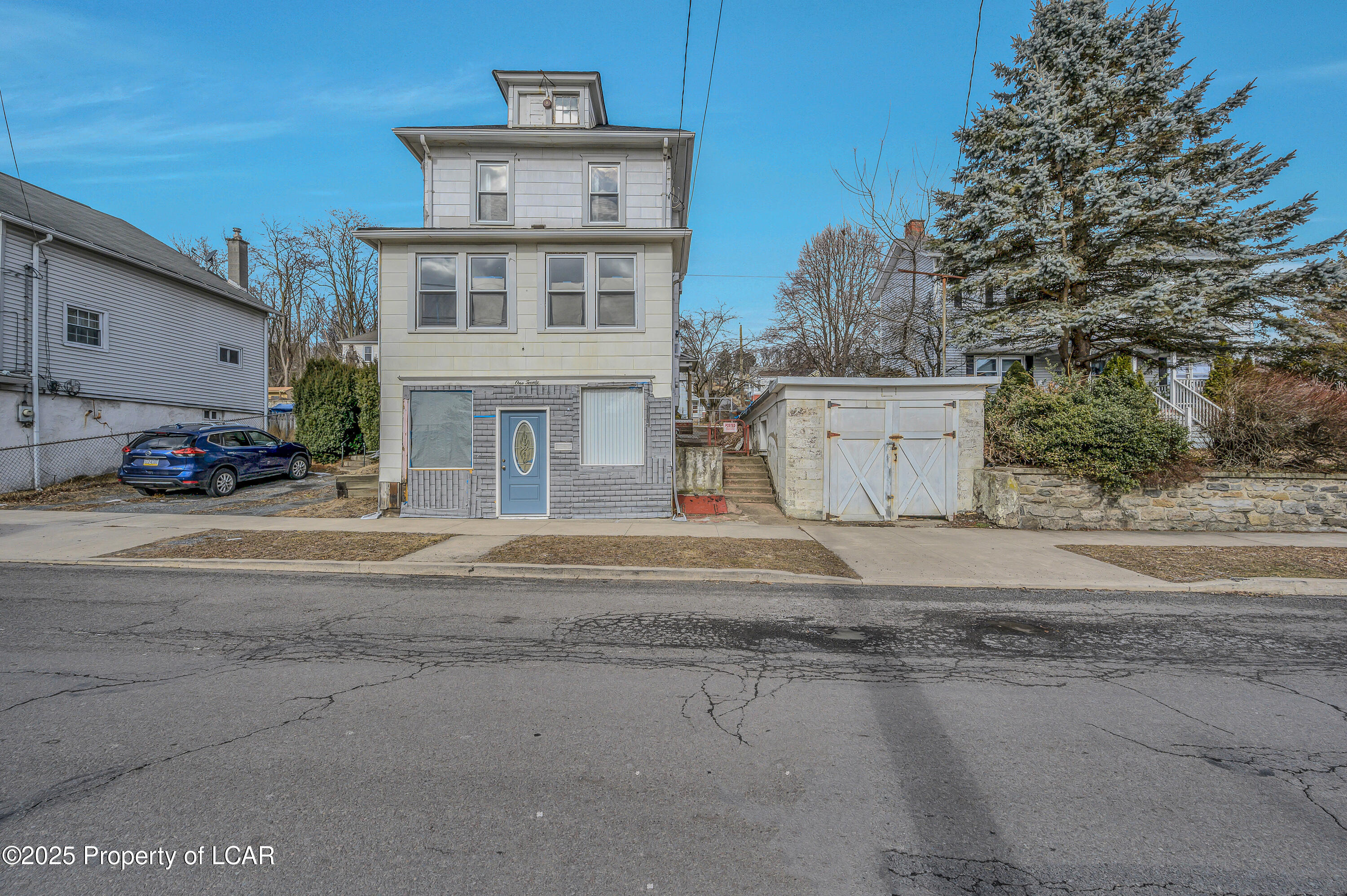 120 Grove Street, Edwardsville, West Virginia image 1