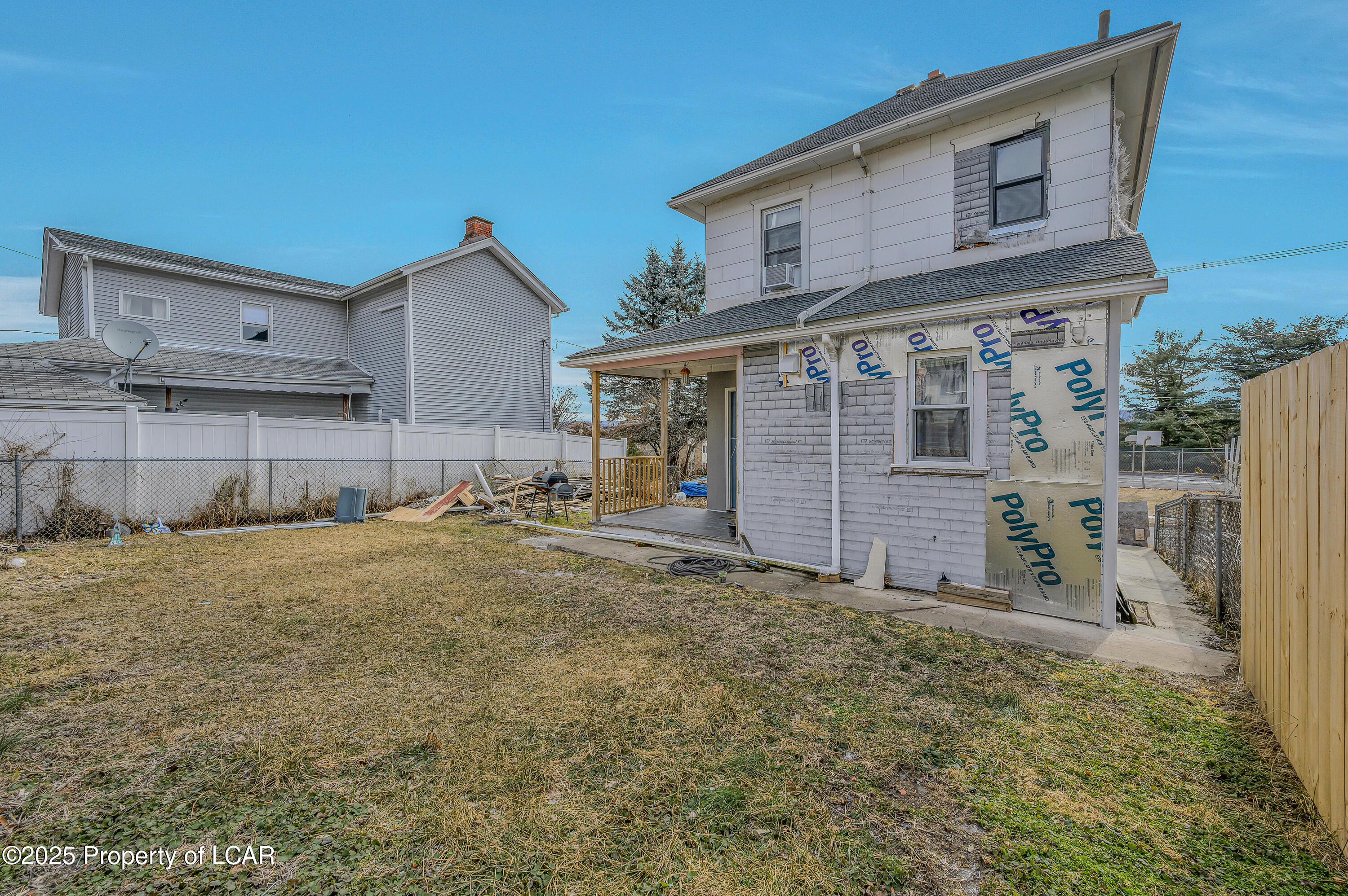 120 Grove Street, Edwardsville, West Virginia image 38