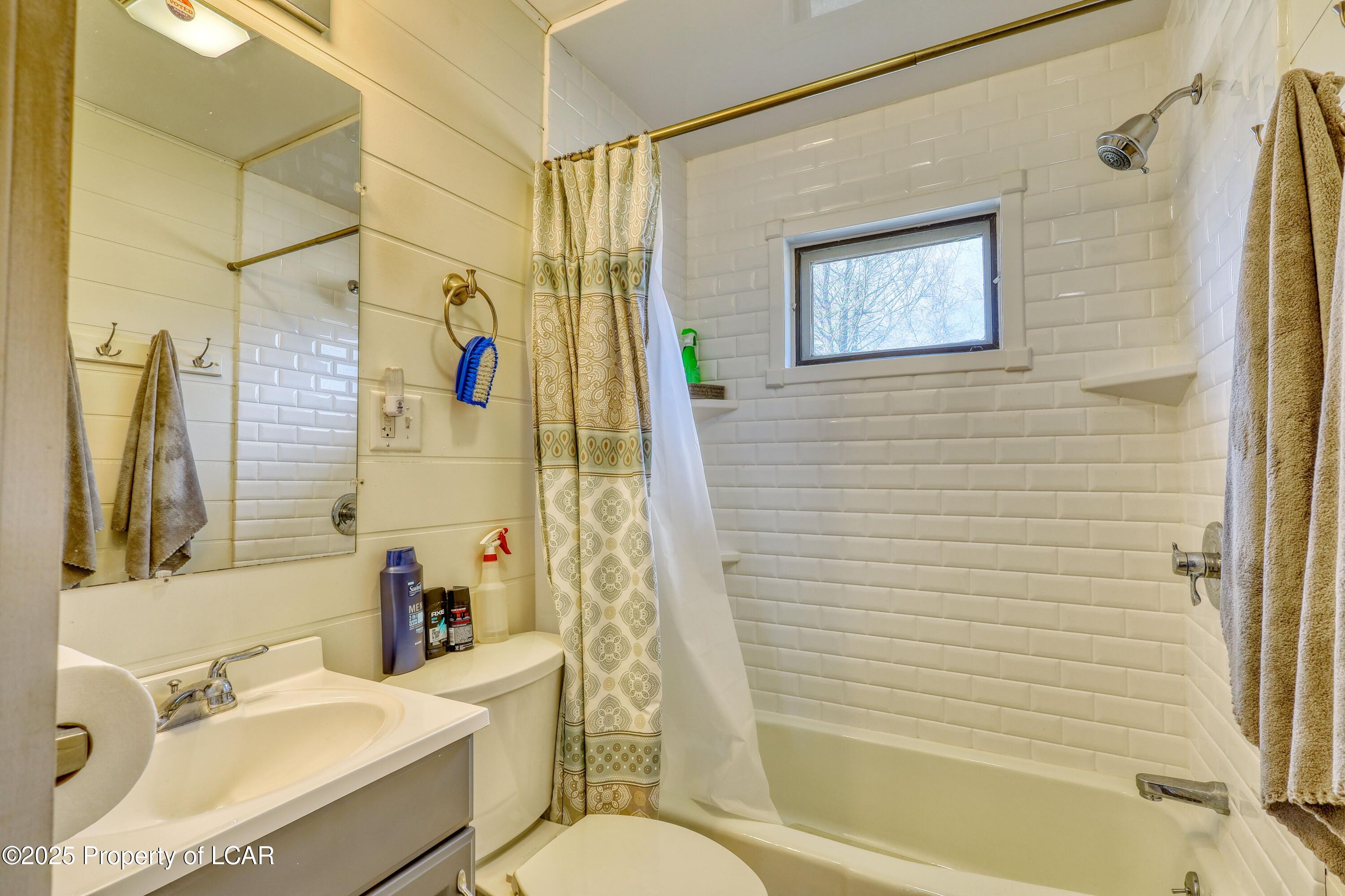 1510 N Pa-29 Street, Hunlock Creek, Pennsylvania image 25
