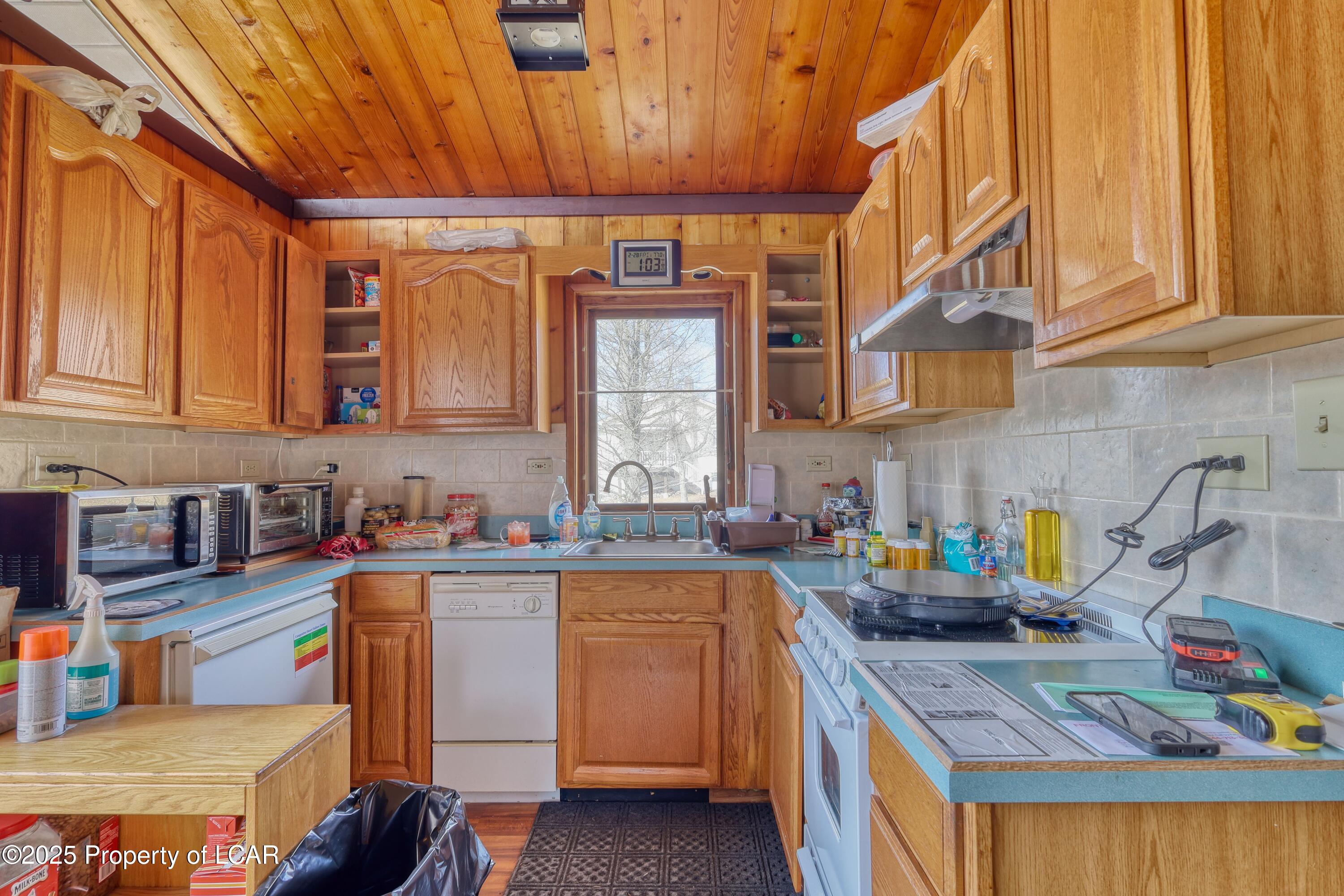 1510 N Pa-29 Street, Hunlock Creek, Pennsylvania image 17
