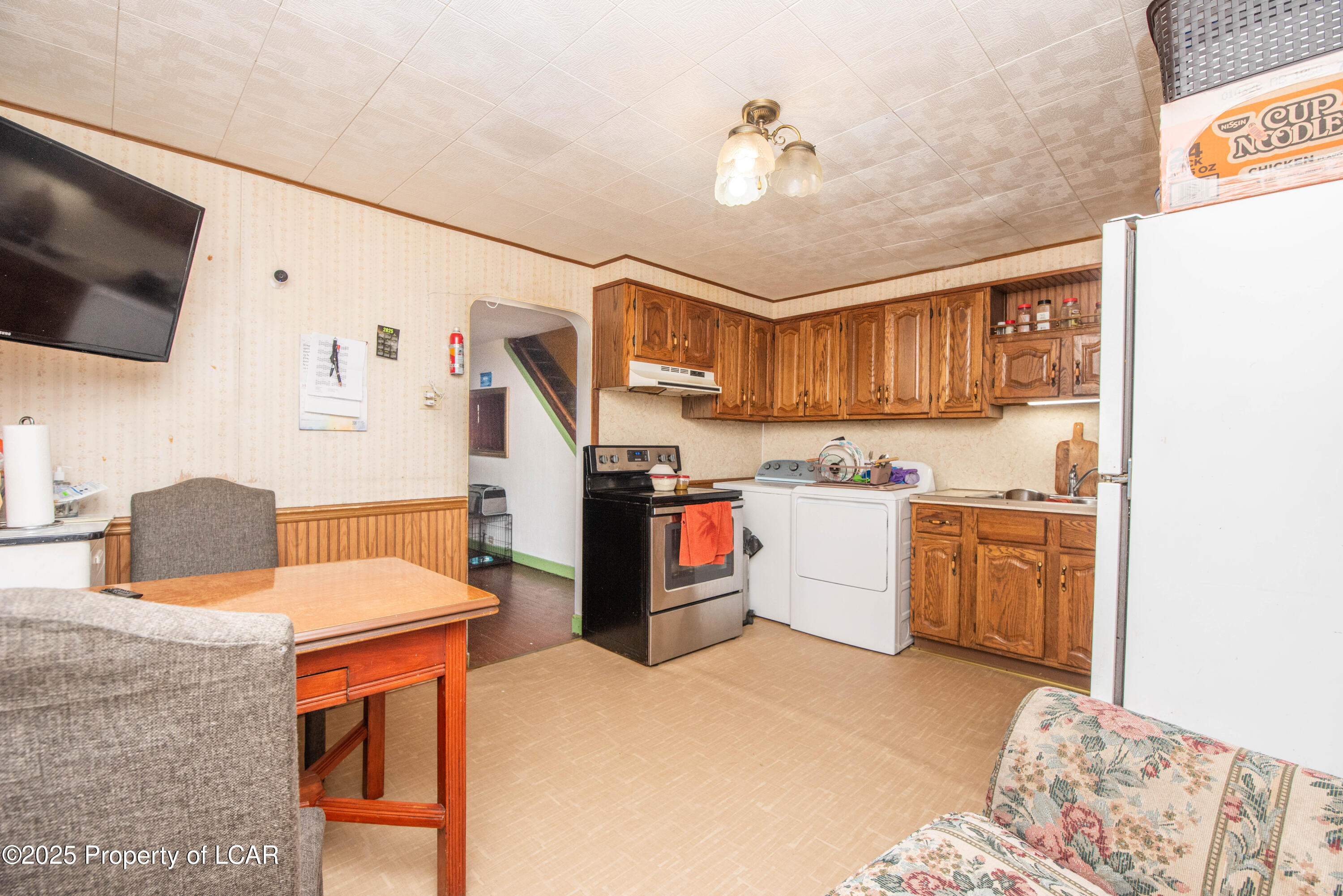 221 N Muir Avenue, Hazleton, Pennsylvania image 17