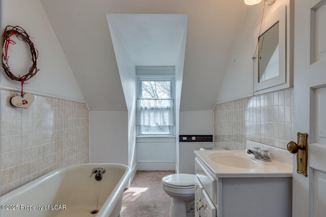 552 Charles Avenue, Kingston, Pennsylvania image 18