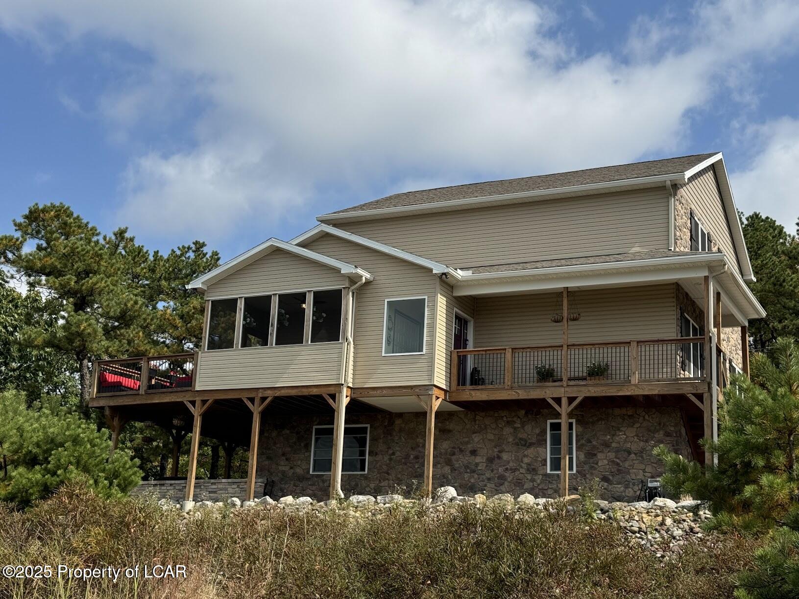 532 Buck Mountain Boulevard, Hazle Twp, Idaho image 2