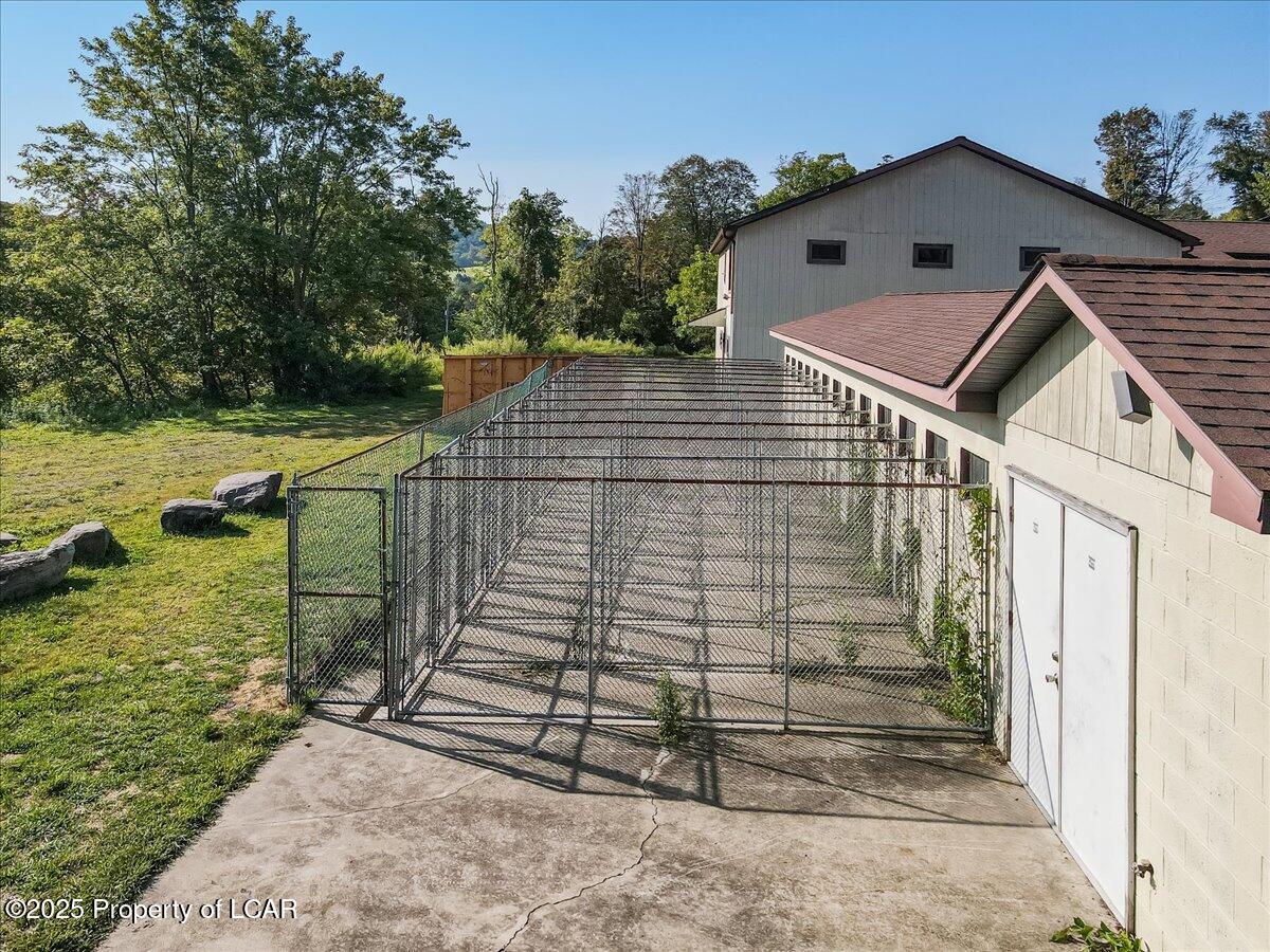 Dallas, Pennsylvania 18612, United States, ,Commercial,Active,207805