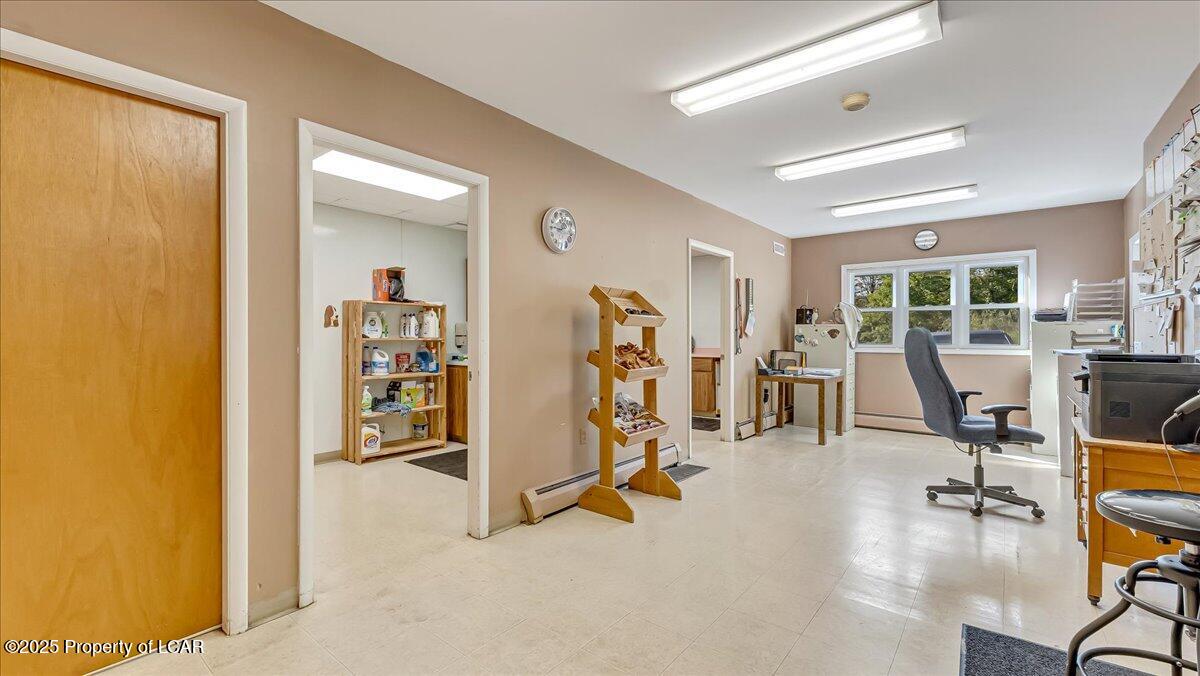 Dallas, Pennsylvania 18612, United States, ,Commercial,Active,207805