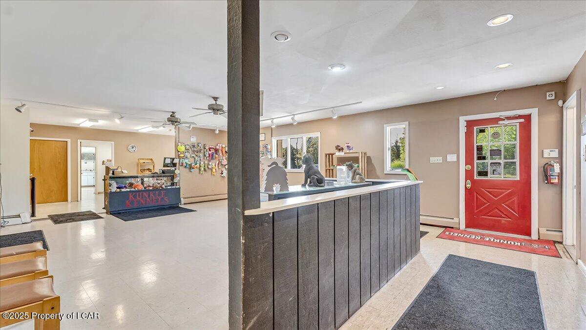 Dallas, Pennsylvania 18612, United States, ,Commercial,Active,207805