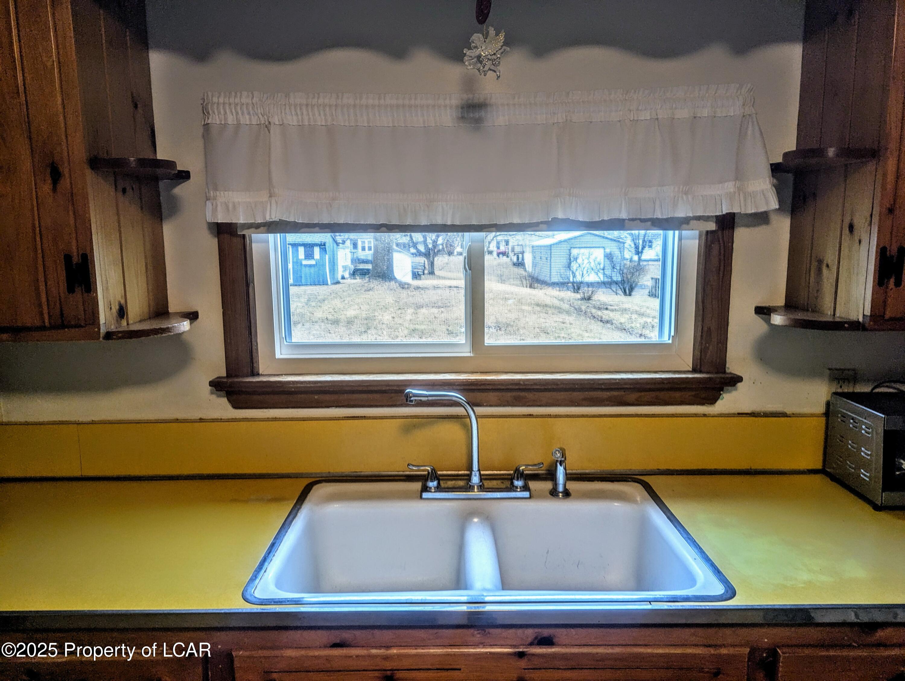 319 E 13th Street, Berwick, Pennsylvania image 14
