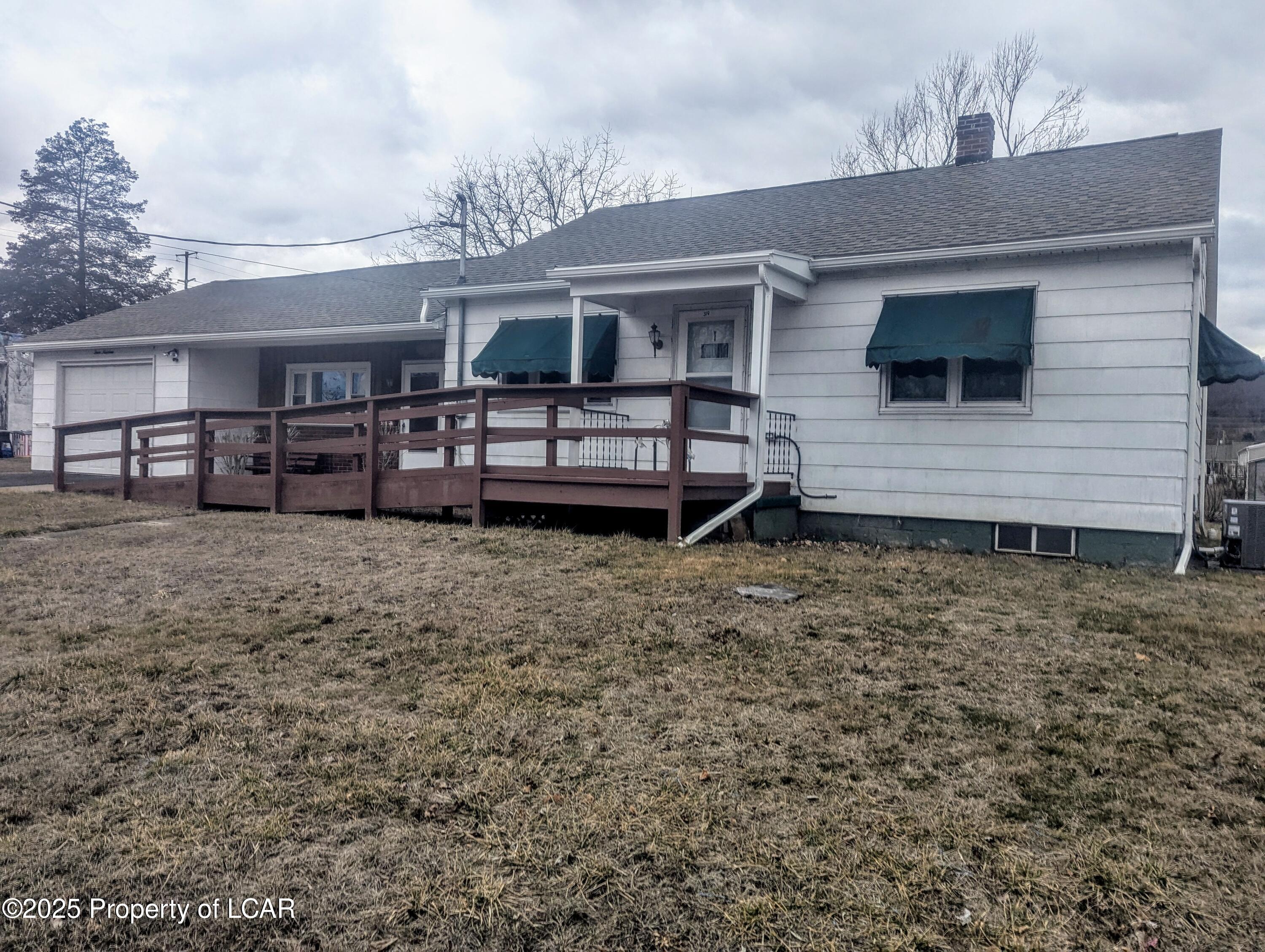 319 E 13th Street, Berwick, Pennsylvania image 2