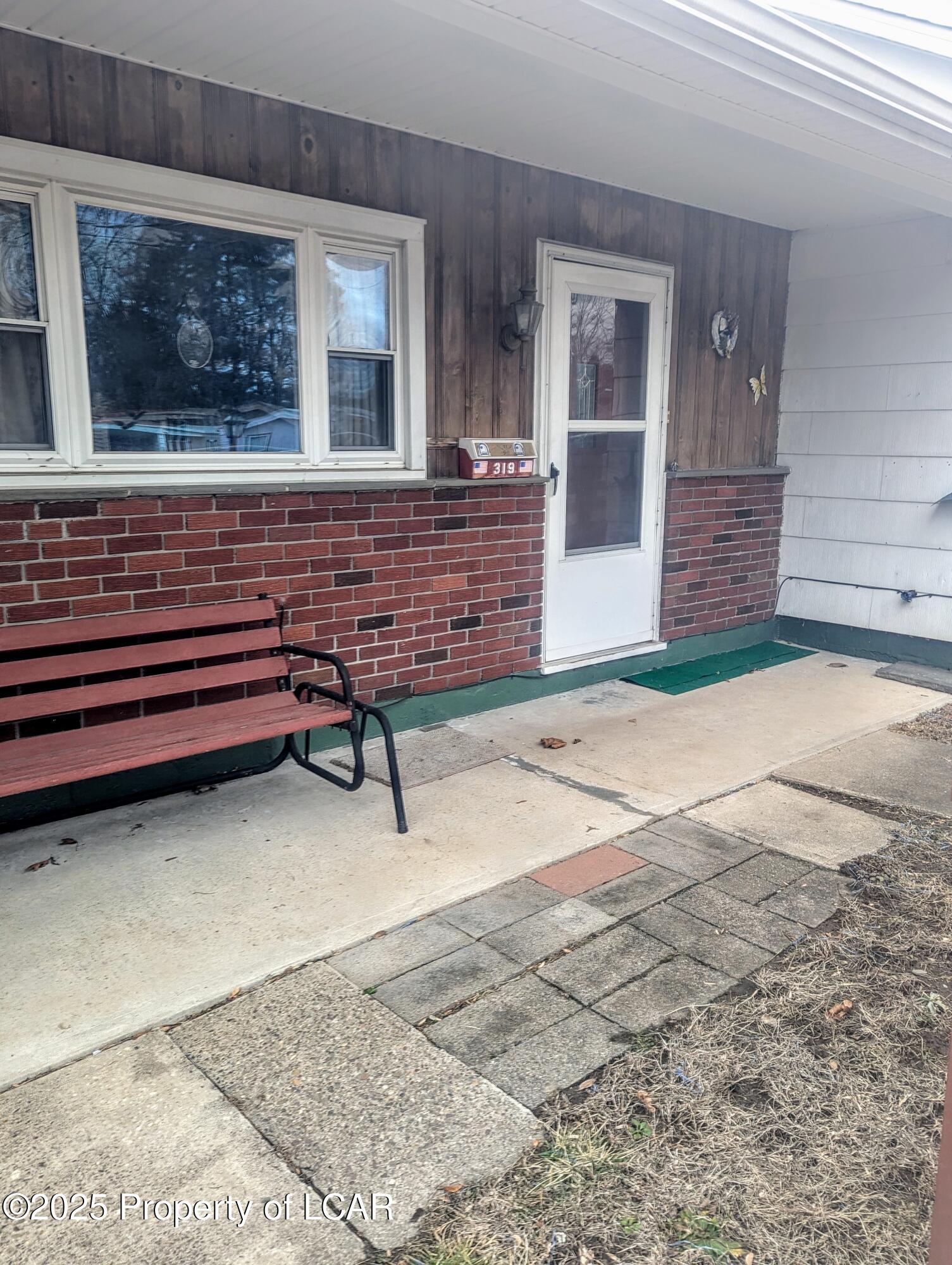 319 E 13th Street, Berwick, Pennsylvania image 4