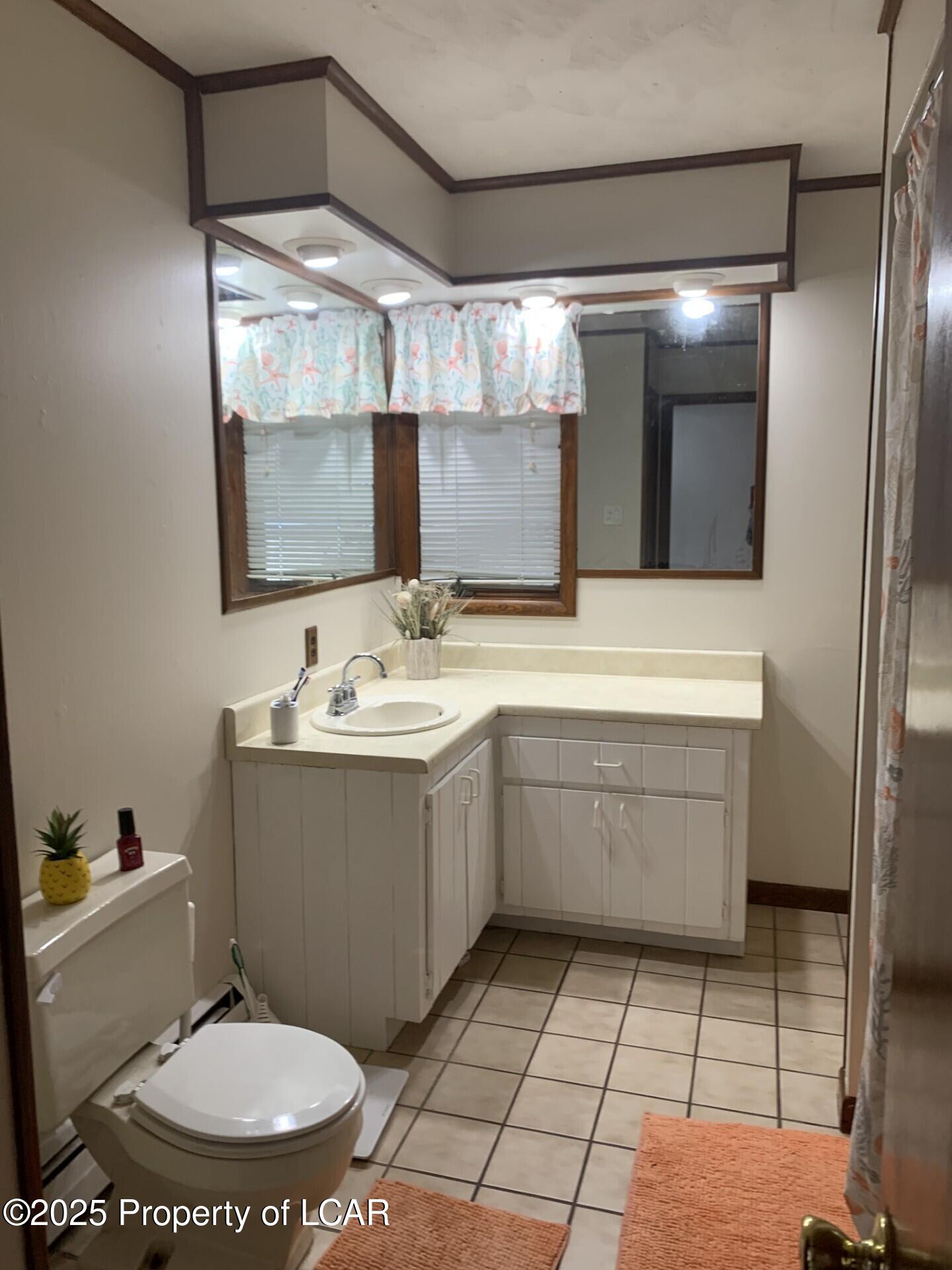 36 N Center Street, Shavertown, Pennsylvania image 8