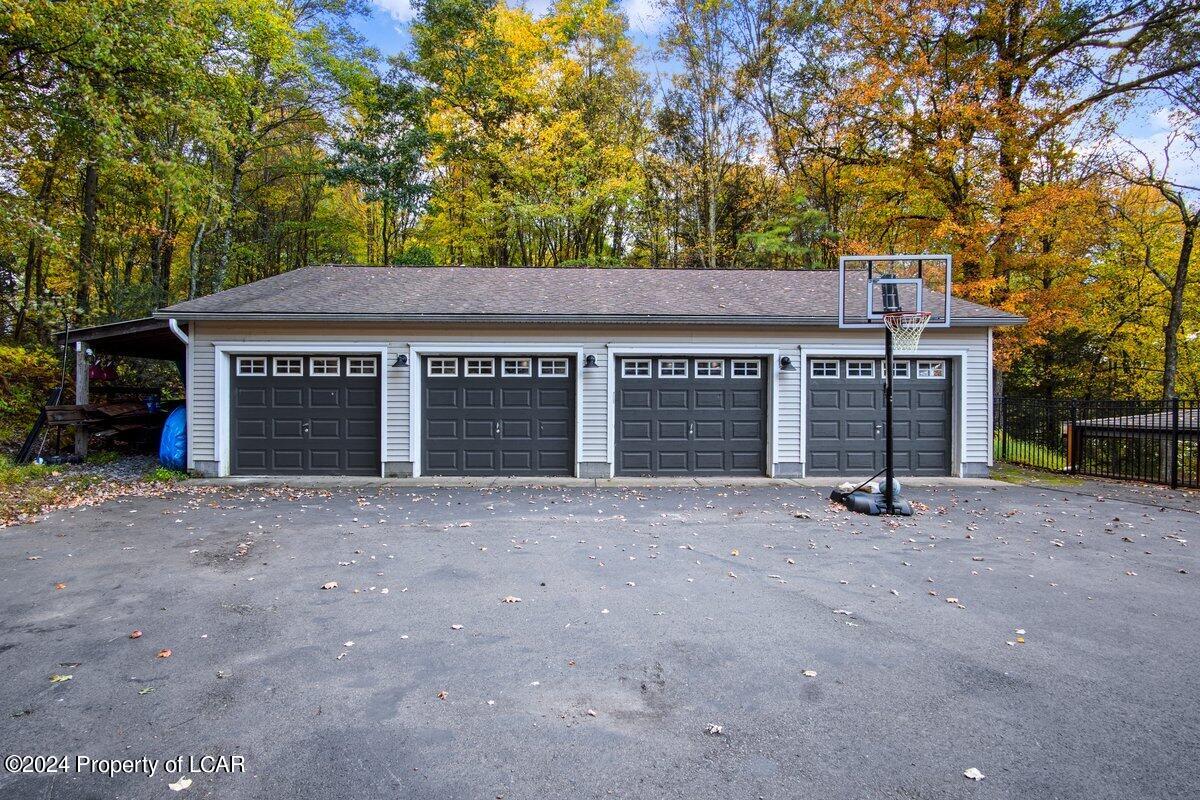 366 Overbrook Road #D8, Dallas, Pennsylvania image 34