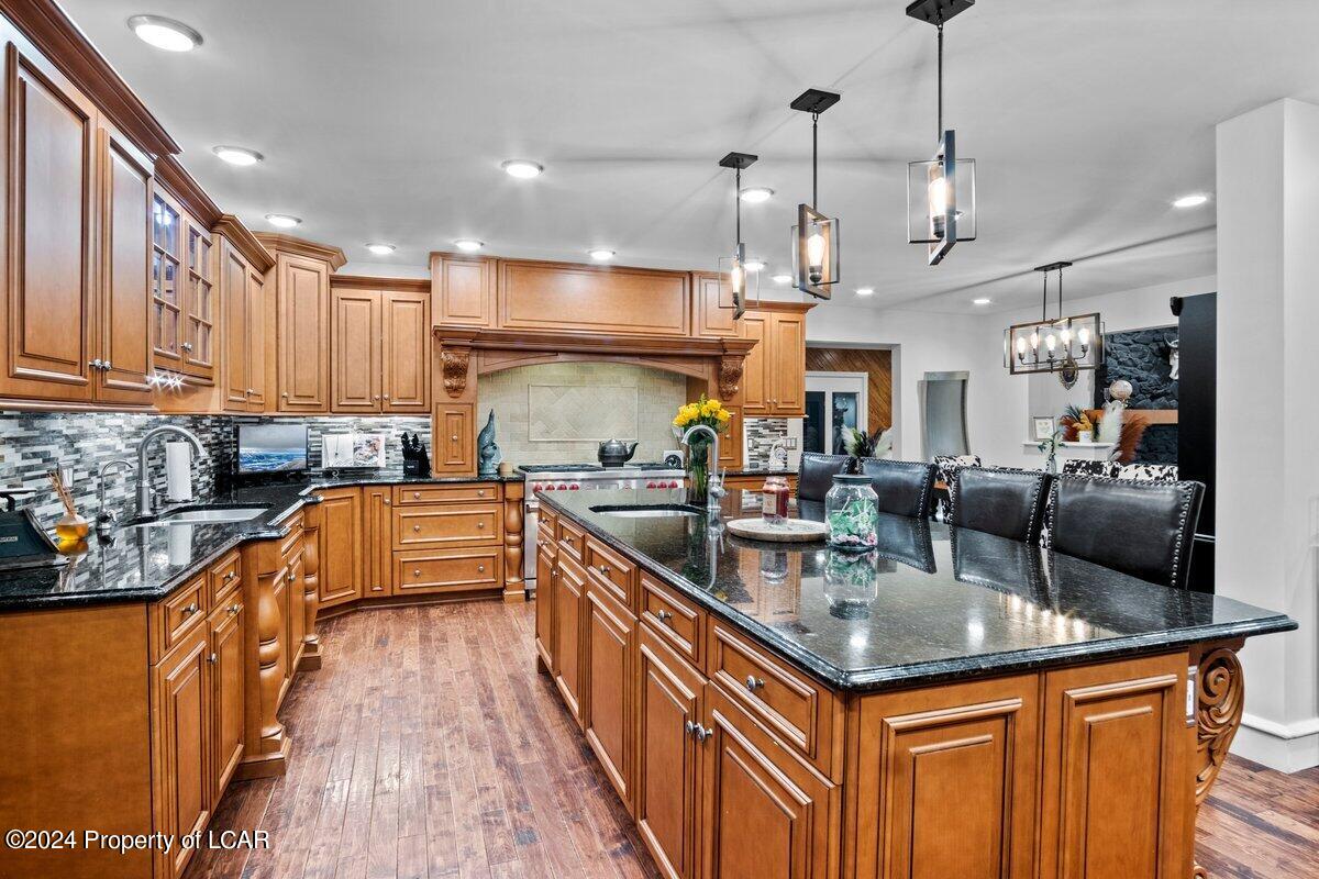 366 Overbrook Road #D8, Dallas, Pennsylvania image 2