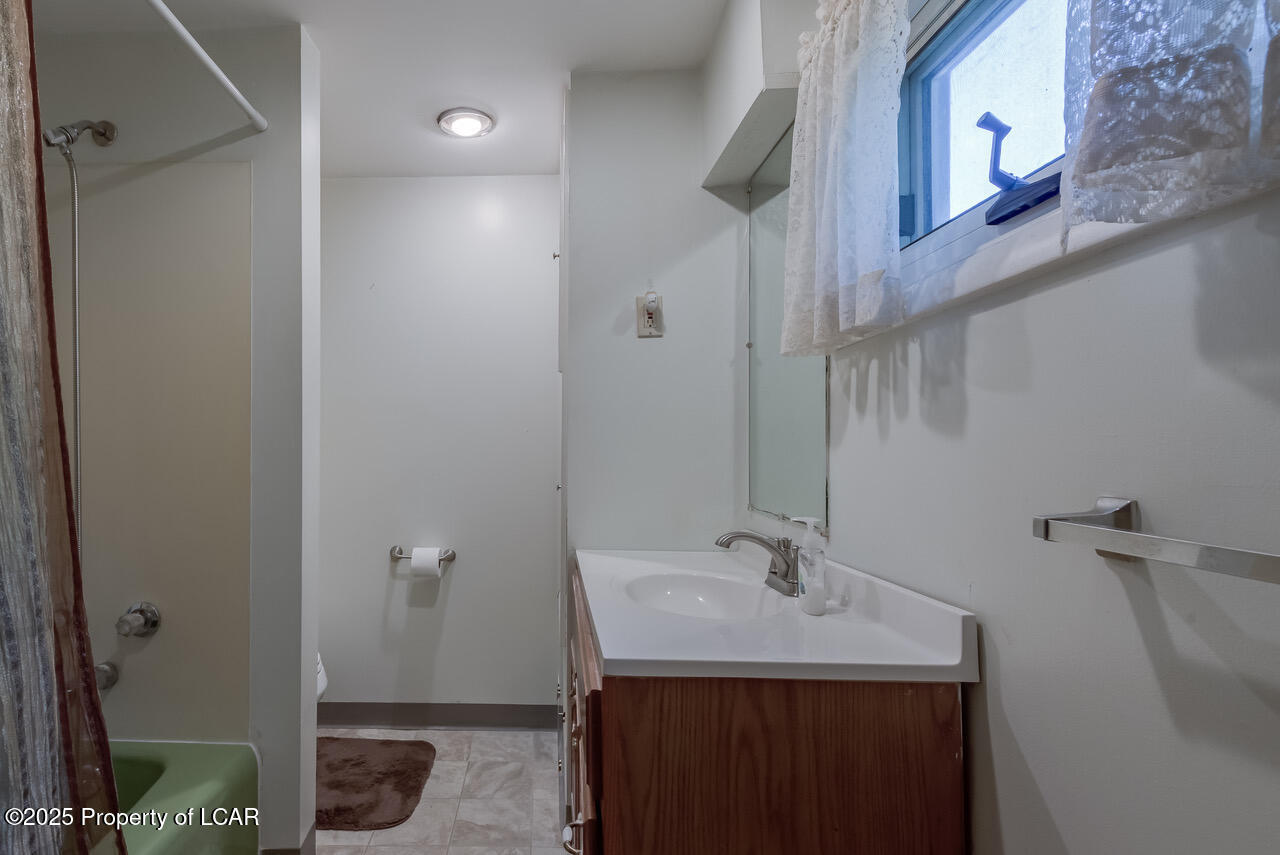 150 N Court Street, Wilkes-Barre, Idaho image 16