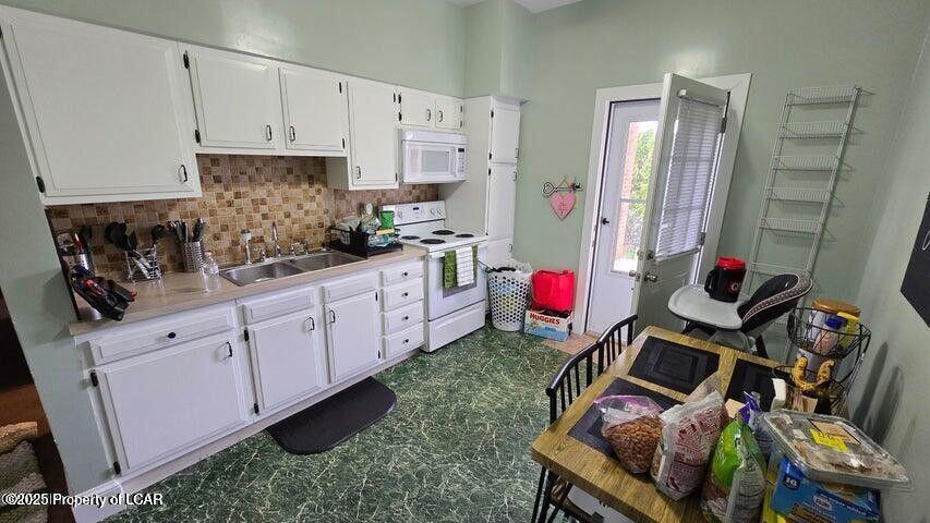 Plymouth, Pennsylvania 18651, United States, 2 Bedrooms Bedrooms, ,1 BathroomBathrooms,Residential,Active,231423