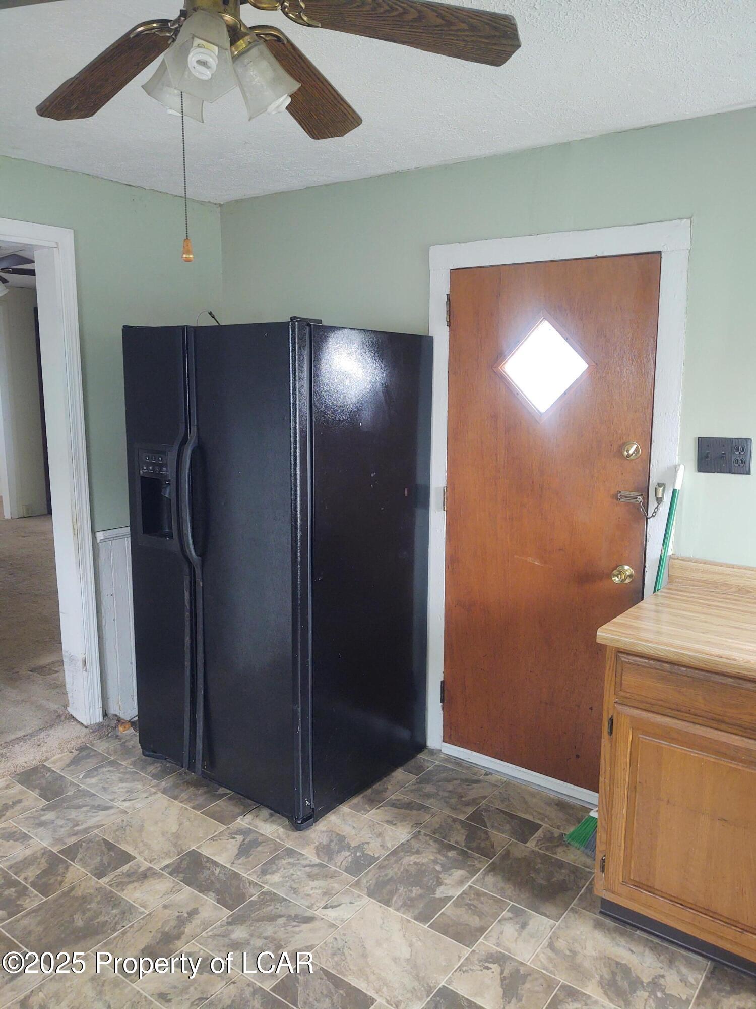 412 Charles Street #F5, Luzerne, Idaho image 23