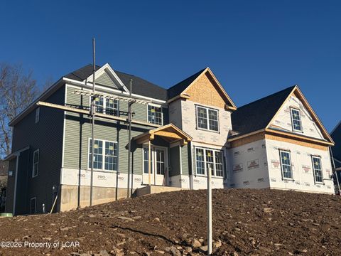 Homes For Sale - 1203 Woodberry Drive<br/> Mountain Top, PA 18707