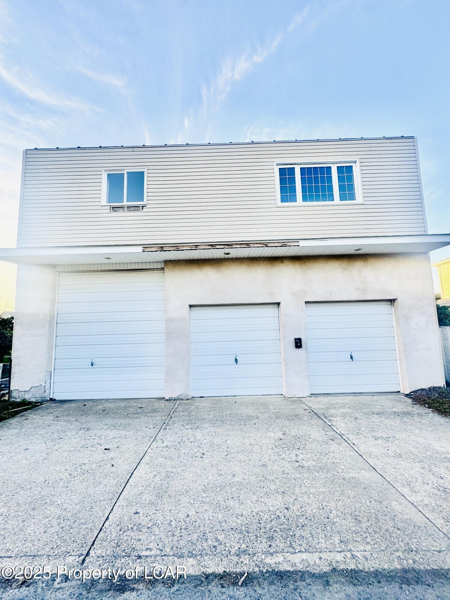 1117 Burton Street, Freeland, Idaho image 1